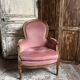 Small Louis XVI armchair in old rose velvet, removable seat – Chic and comfortable