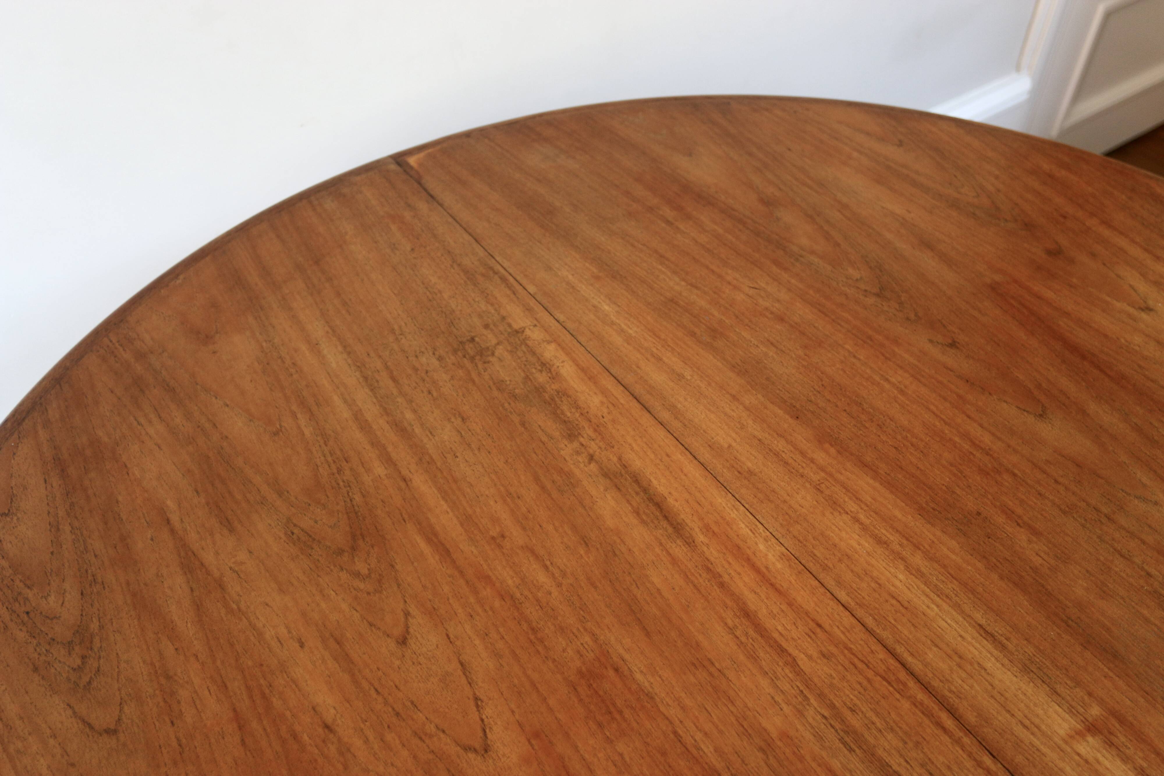 Scandinavian teak table by Johannes Andersen 1960