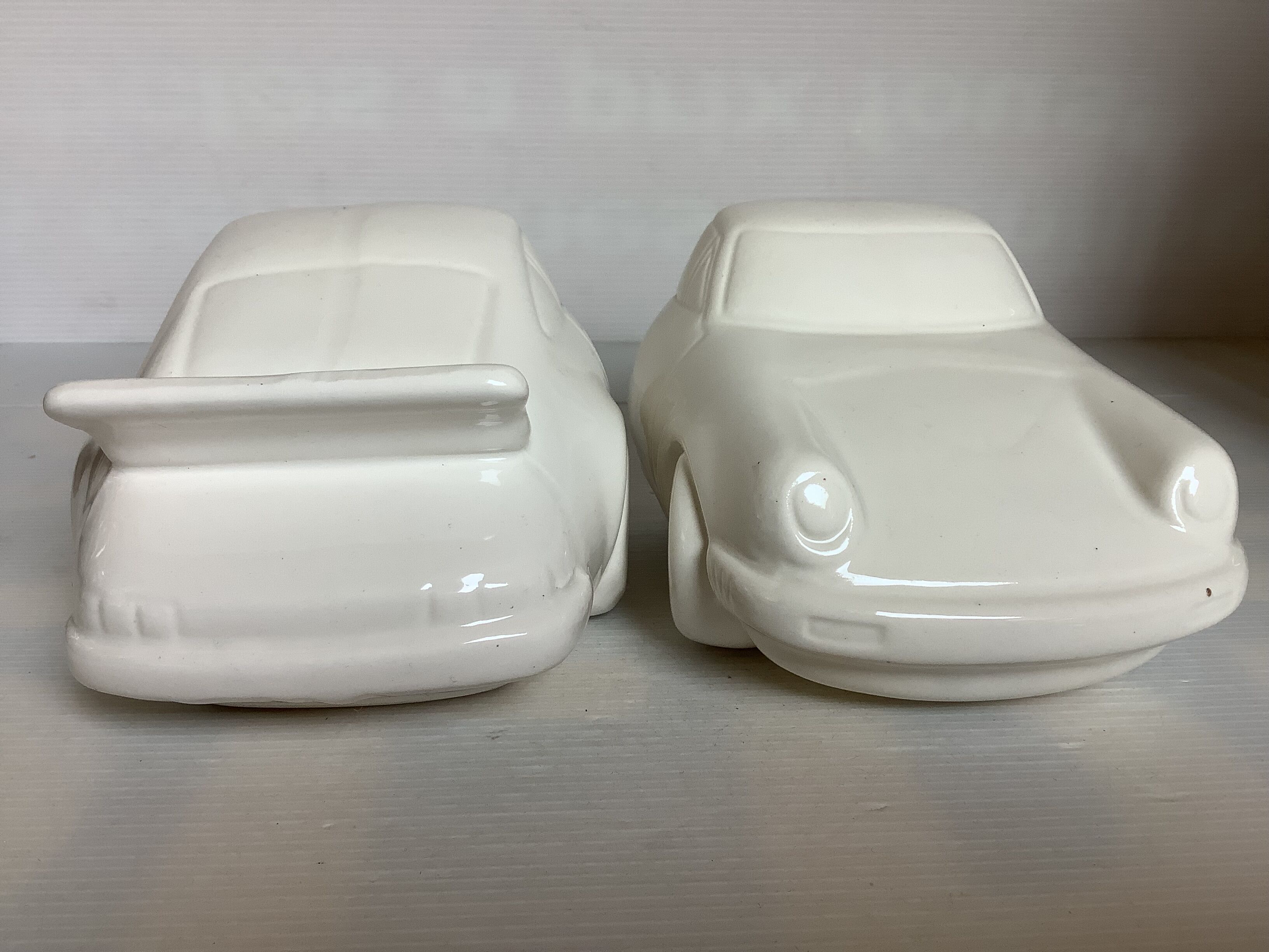 Pair of bookends Porsche 911