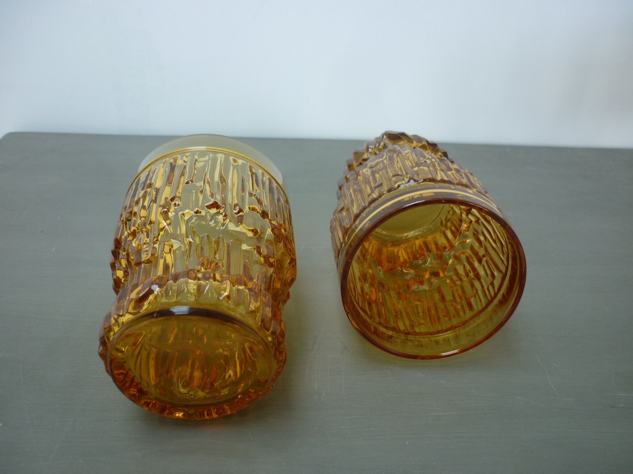 2 destructured pressed molded glasses