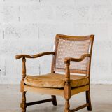 English style armchair