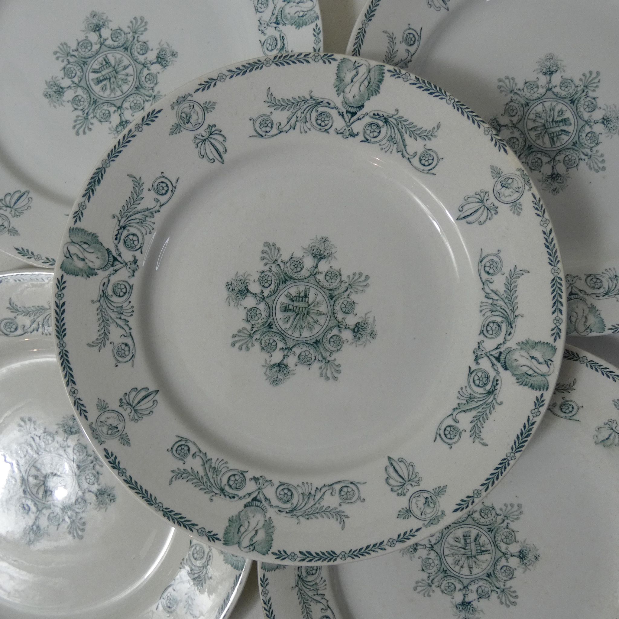 6 assiettes plates compiegne terre de fer
