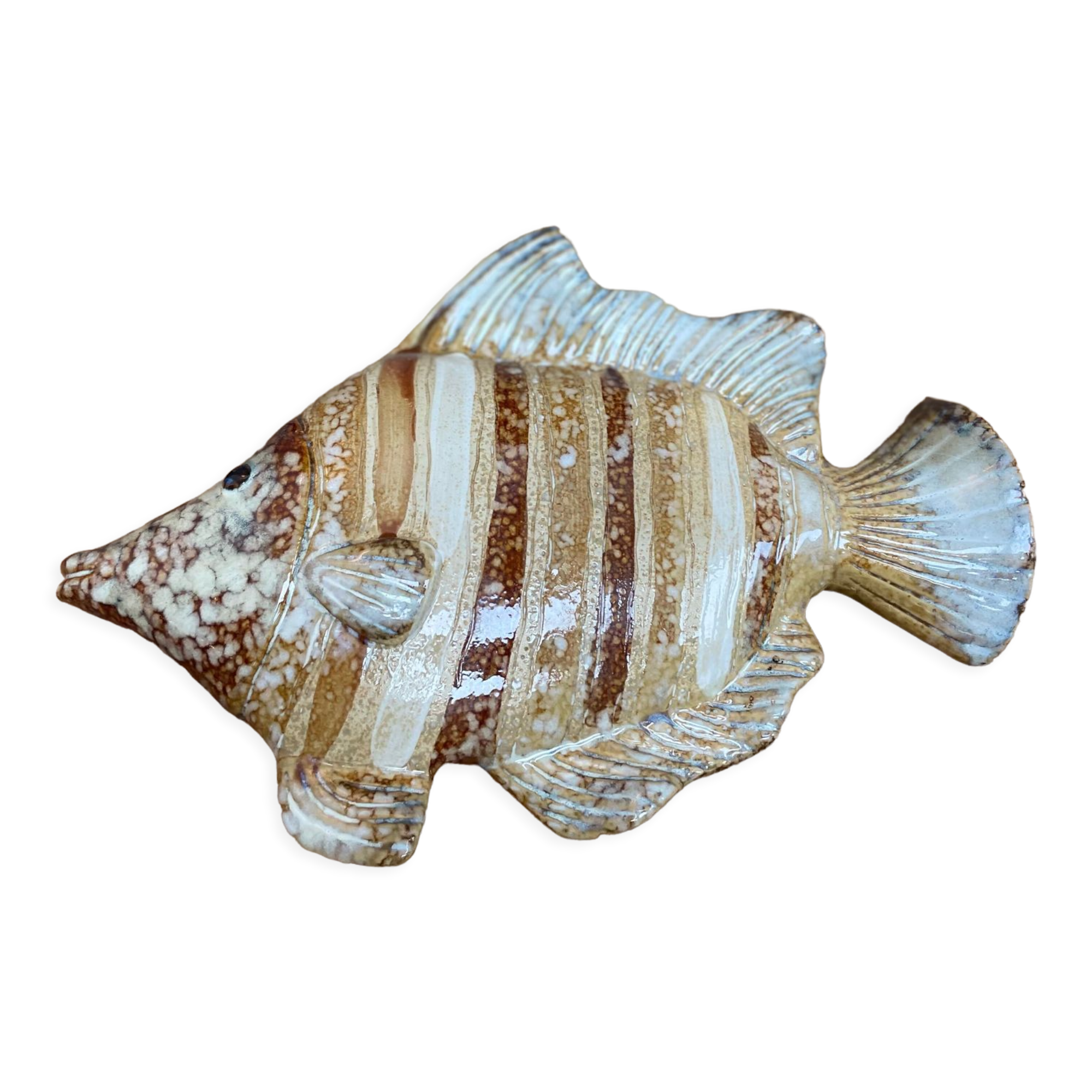 Wall-mounted ceramic fish