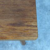 Table d'appoint moderniste en chêne par Jan Vaněk pour Krásná Jizba