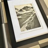 Lot de photographies et cartes postales de montagne