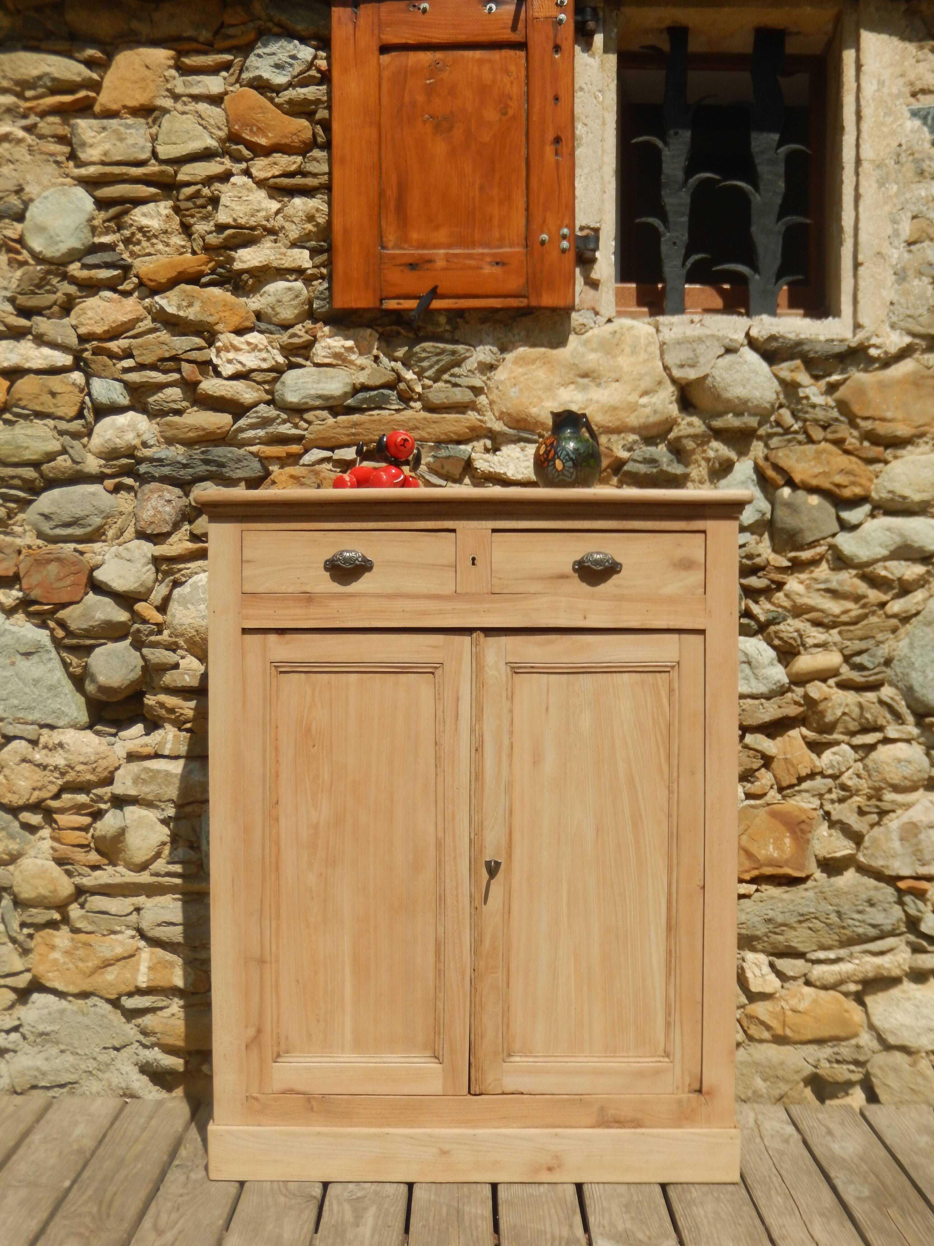 Superb antique Parisian sideboard in solid ash, industrial furniture style.