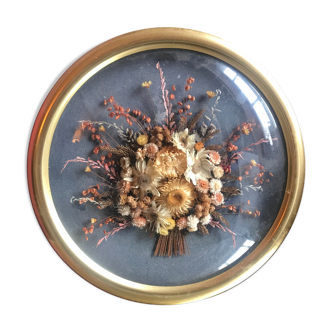 Frame vintage dry flowers