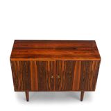 Buffet en placage de bois de rose par Carlo Jensen pour Hundevad & Co, années 1960