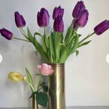 Vase tube en laiton
