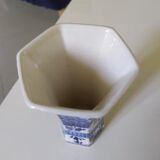 Delft vase