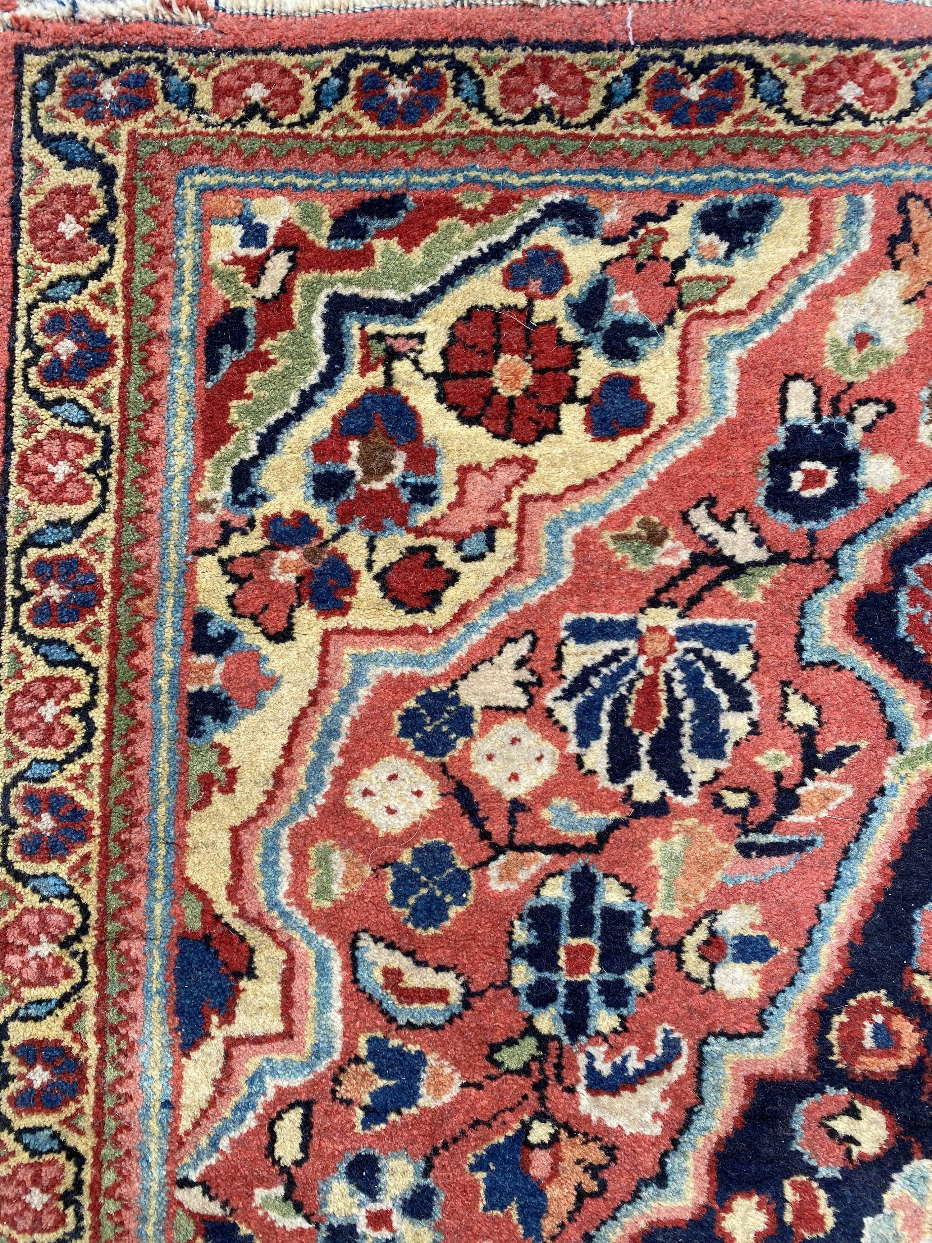 Persian carpet Sarogh handmade 57x84 cm