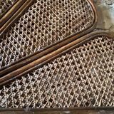 Flower-shaped rattan headboard