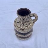 7 vintage ceramic vases
