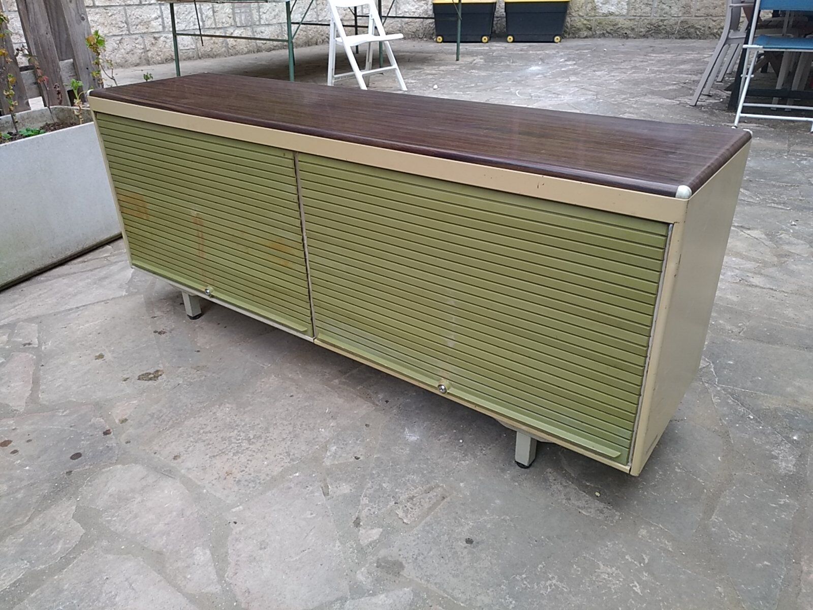 Meuble vintage industriel Strafor