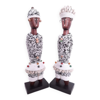 Couple of African Namji dolls from Cameroon in wood, goddess of fertility