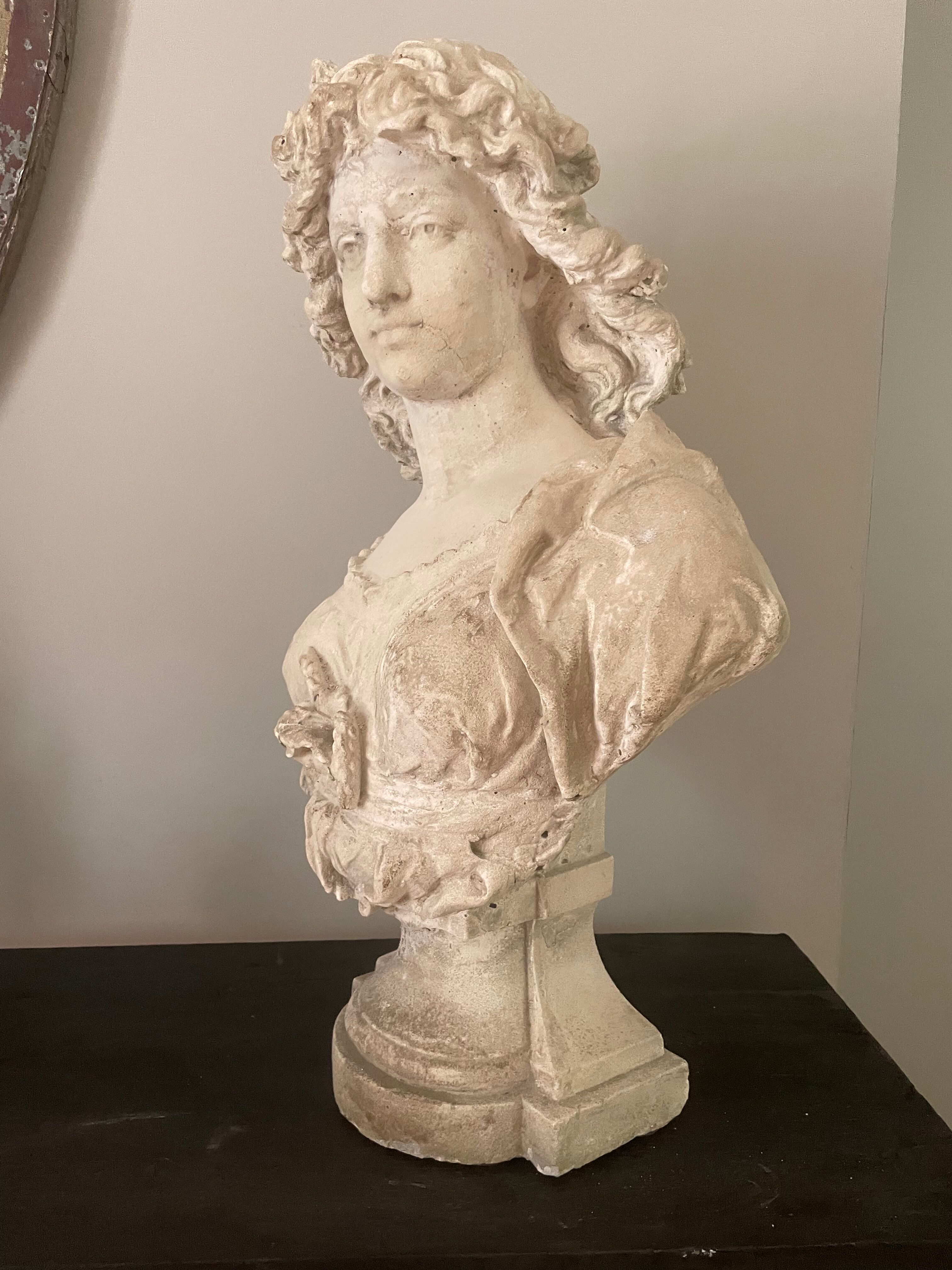 Bust of a woman H 68