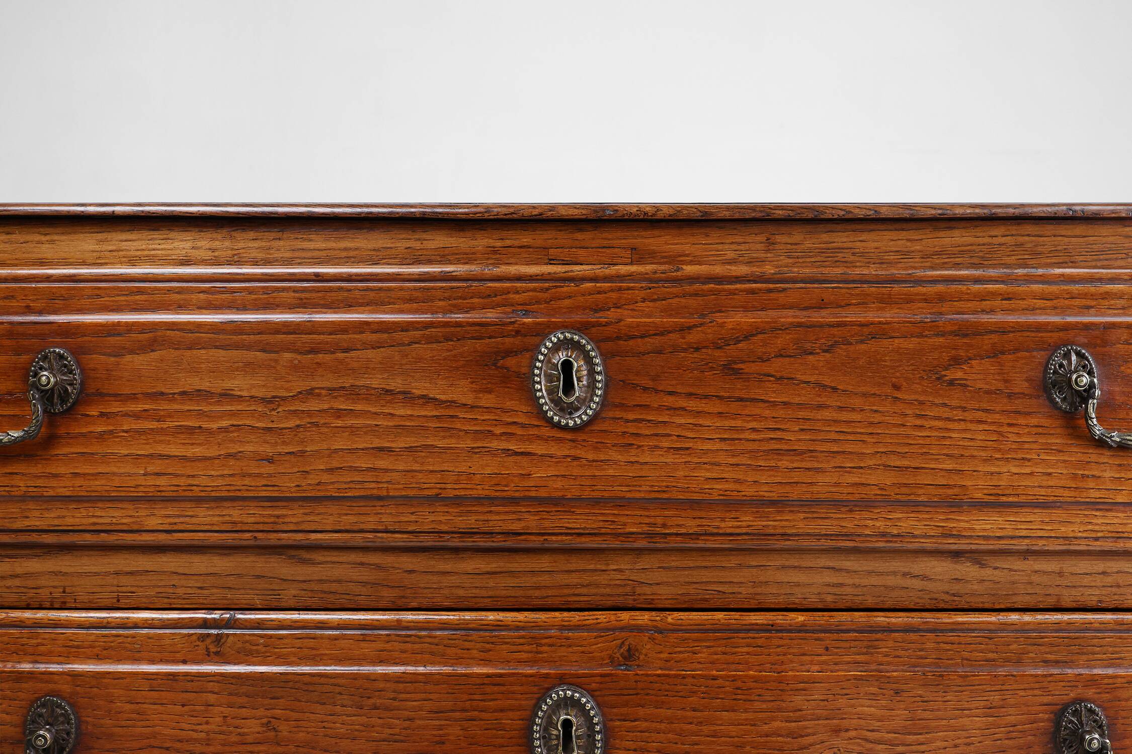French rustic chest of drawers in solid oak with 3 drawers, ca. 1850