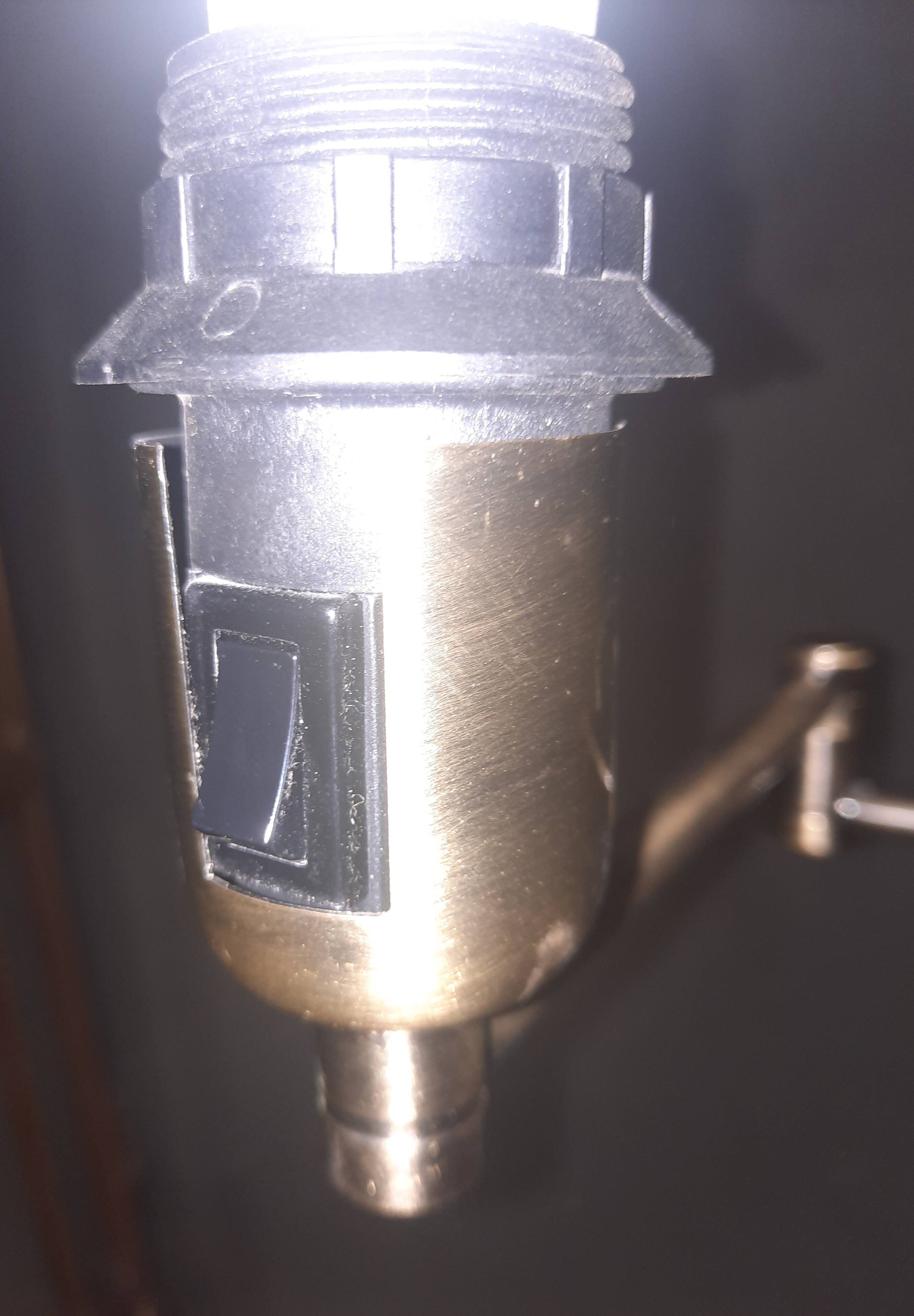 Adjustable height reading stand