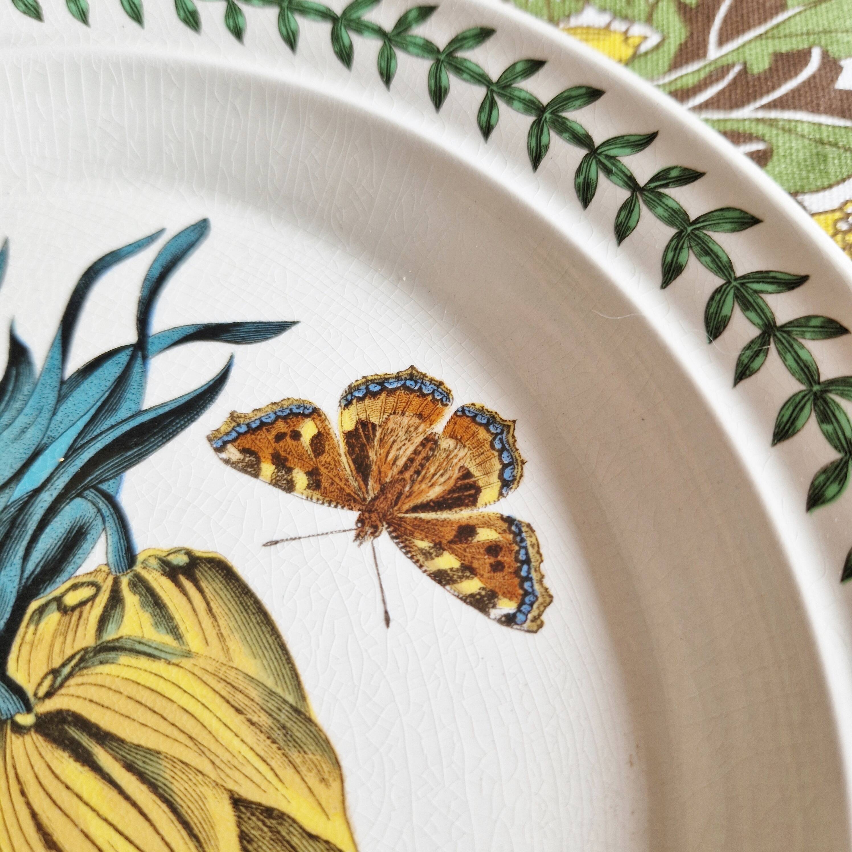 Large Portmeirion England Botanical Garden Series Fritillaria Design Plate