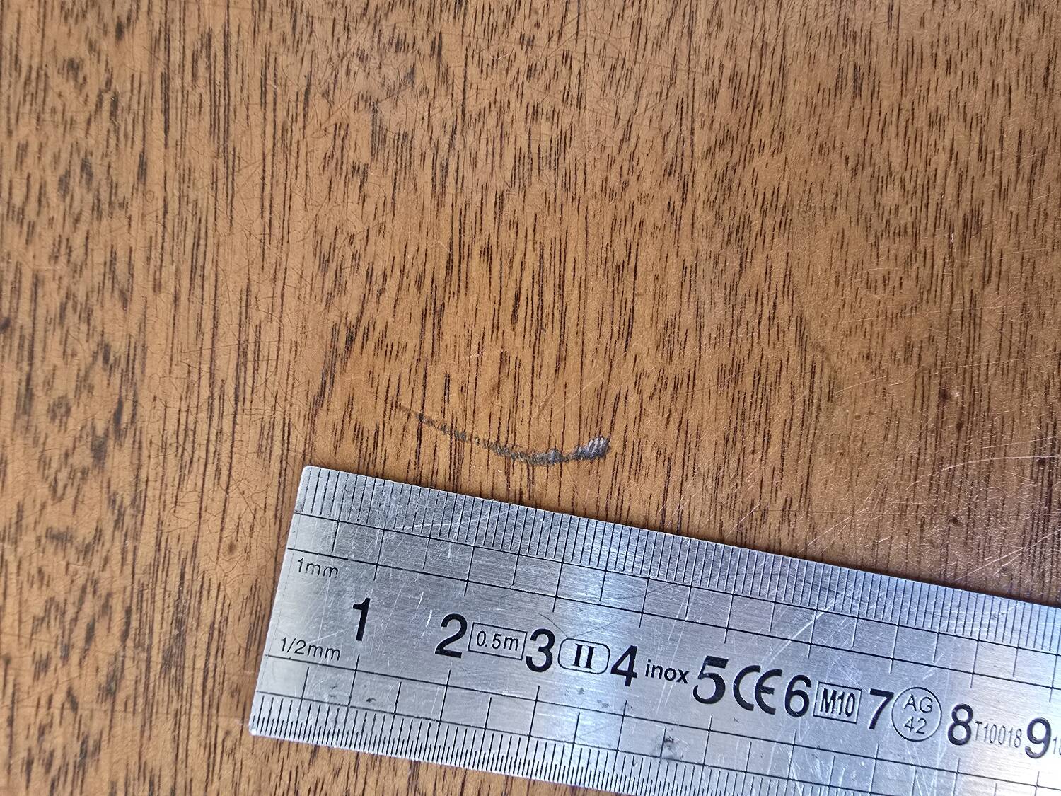 Table de jeu Henredon avec motif de toile d'araignée sur le dessus