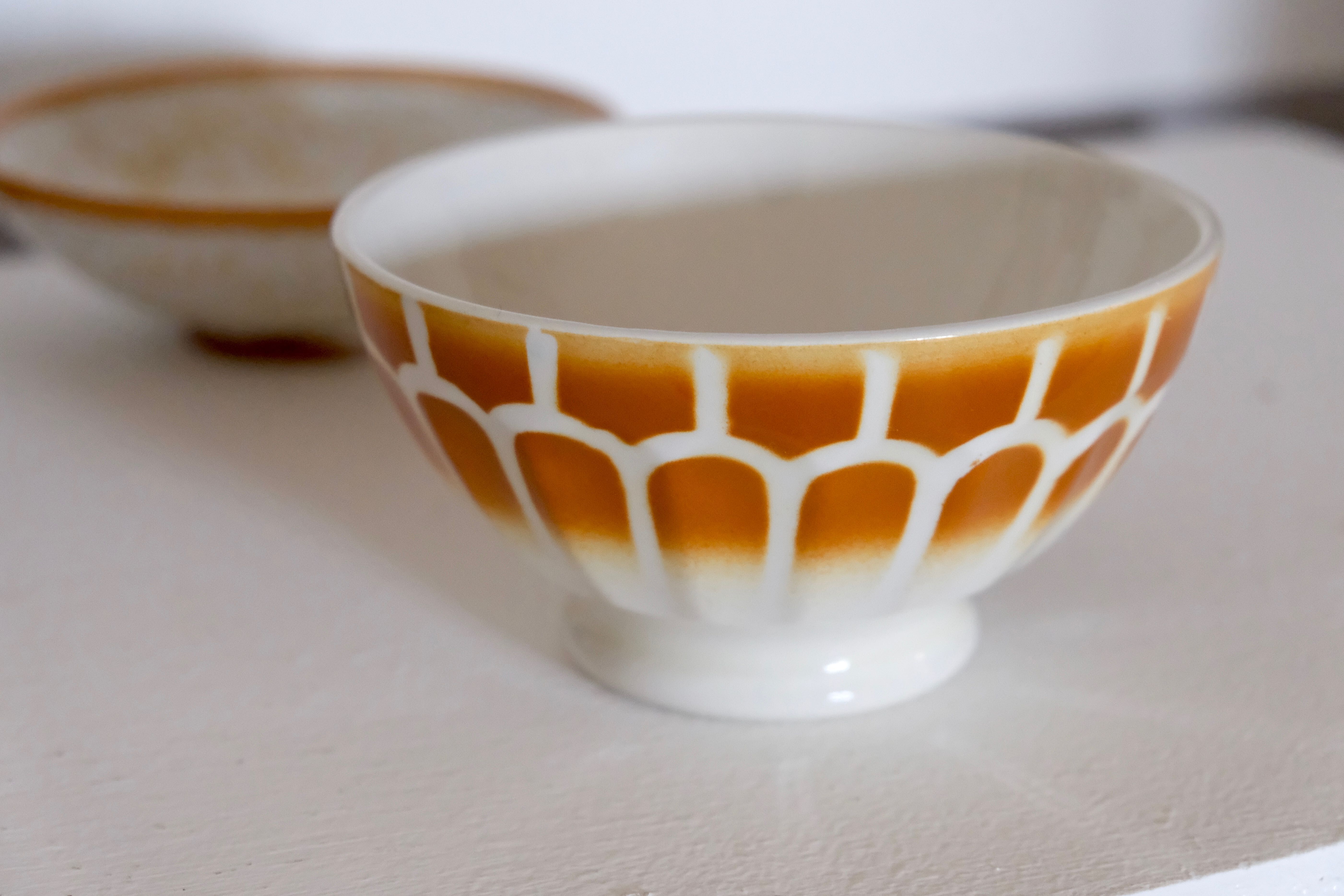 Large old bowl in arcades 50s