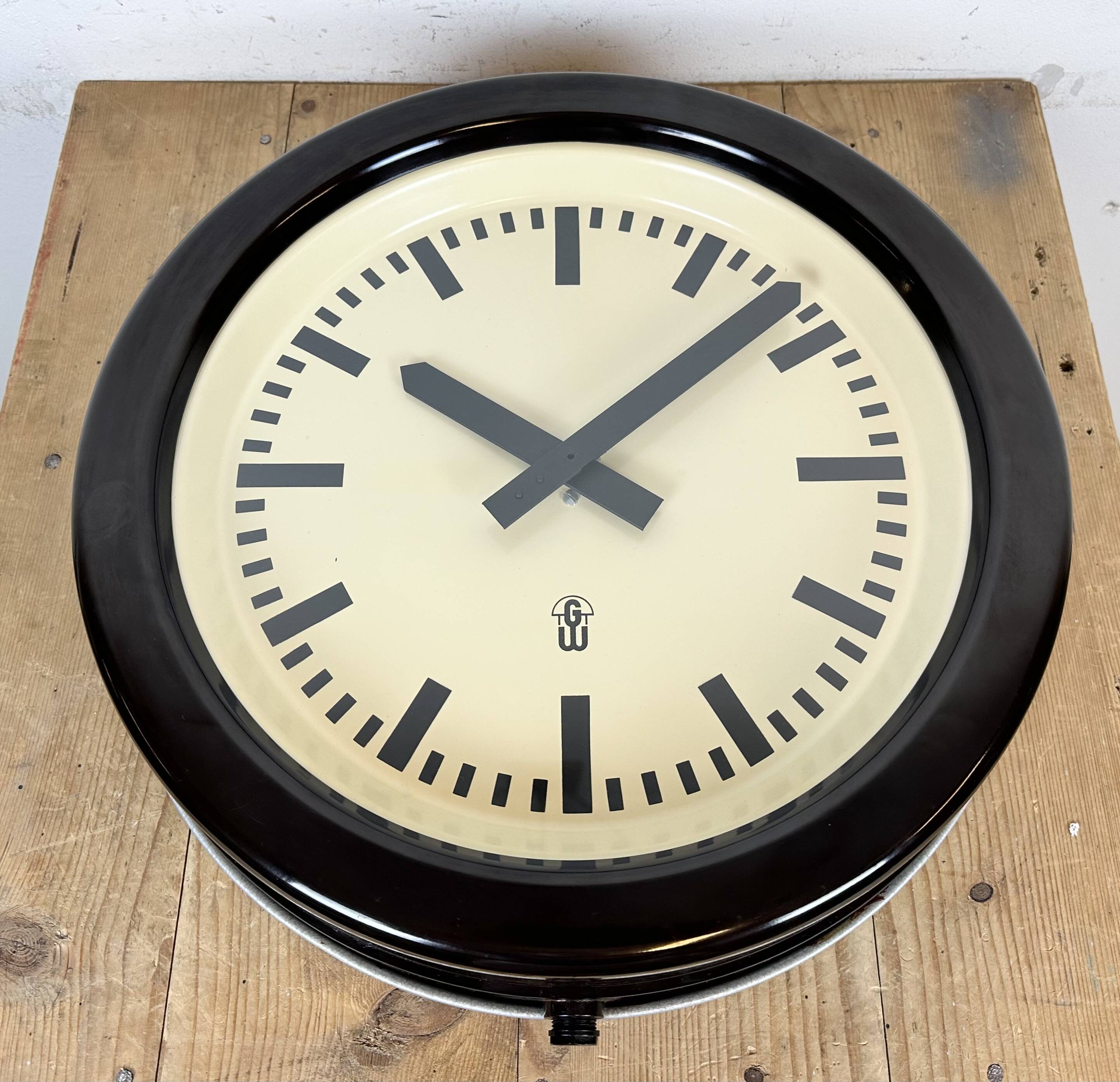 Large Industrial Brown Bakelite East German Wall Clock from GW, 1960s