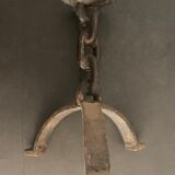 Brutalist chain-shaped candle holder