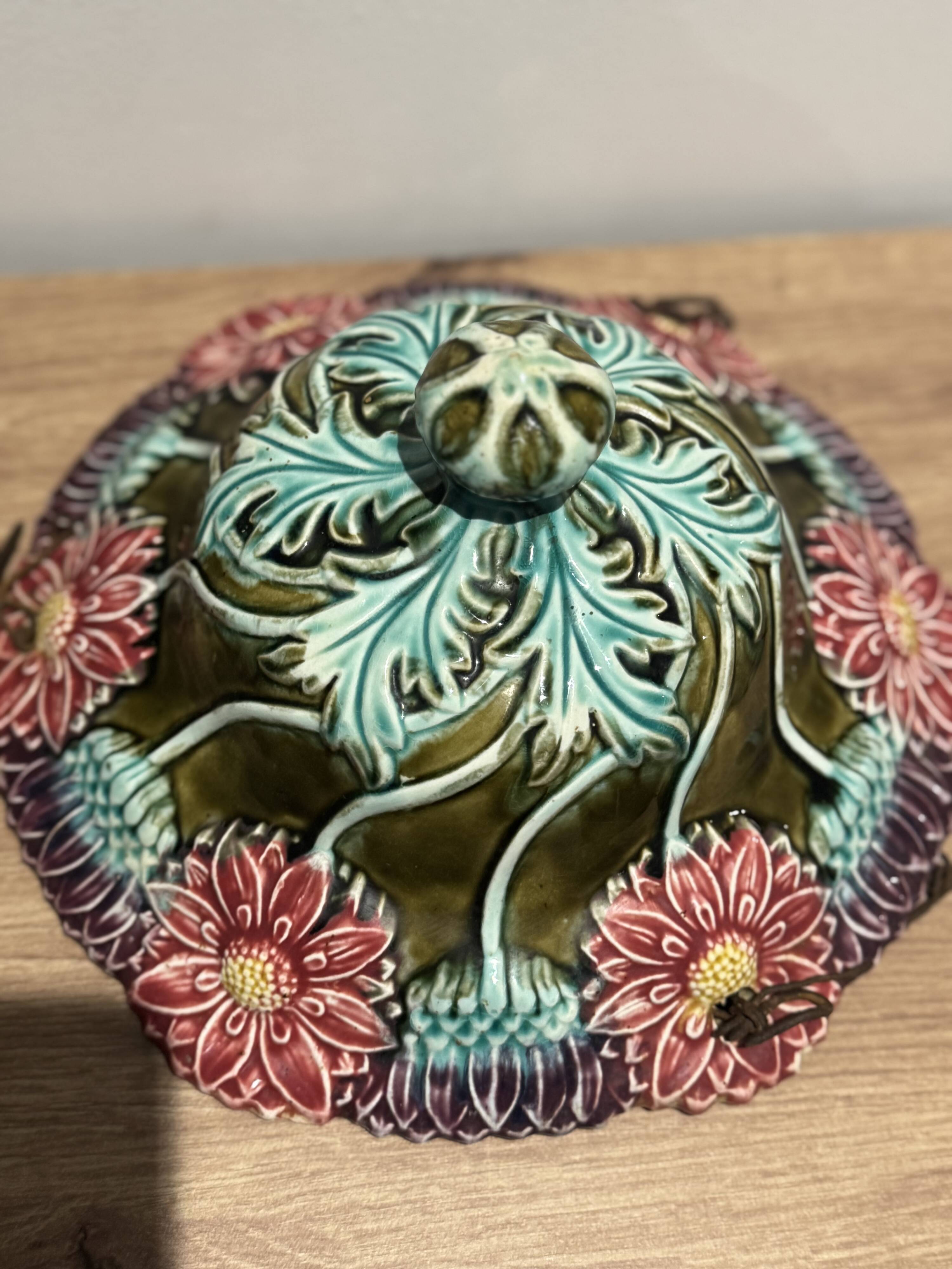 Hanging planter in earthenware