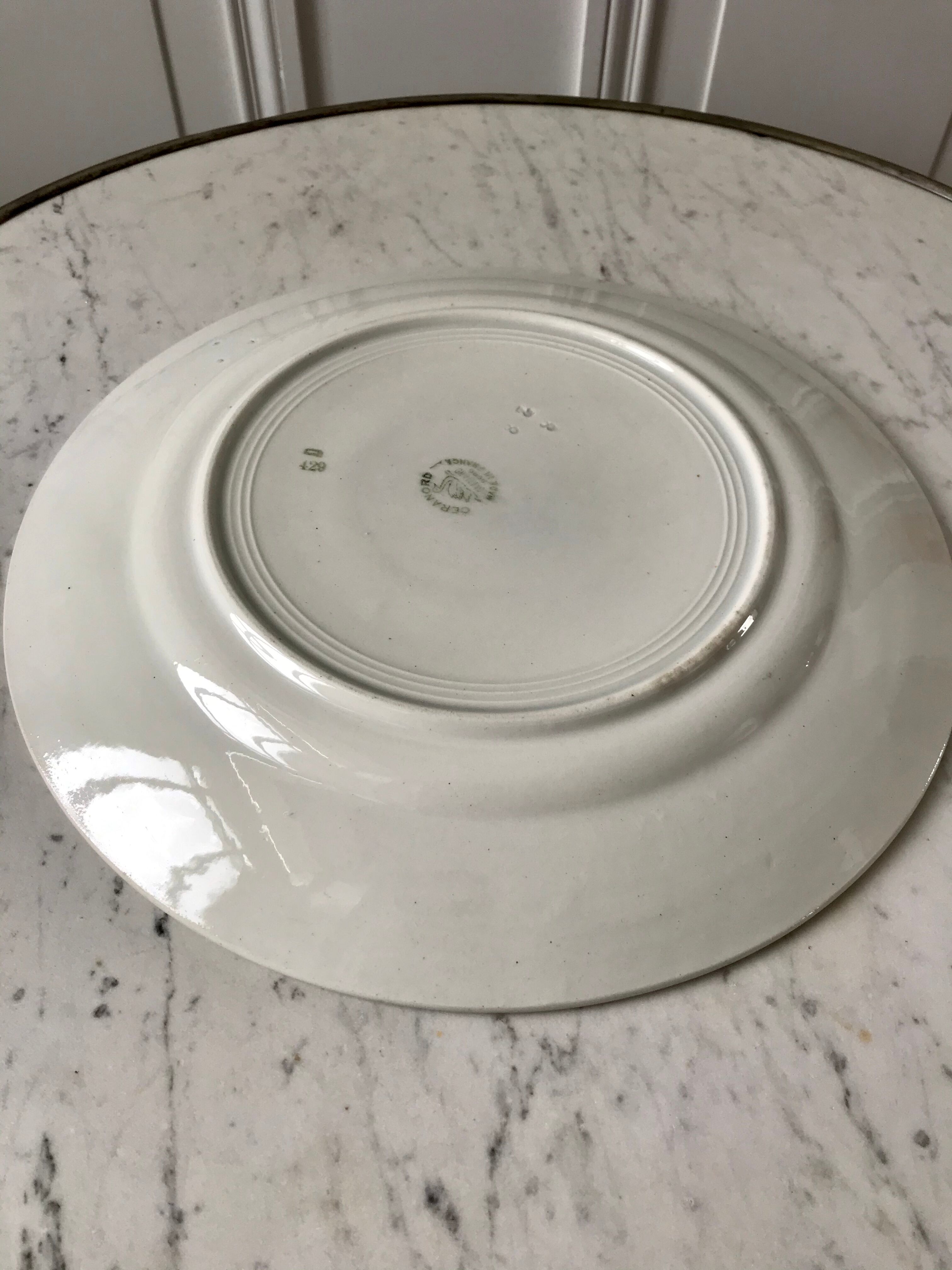 round dish Terre de Fer Saint-Amand late nineteenth century