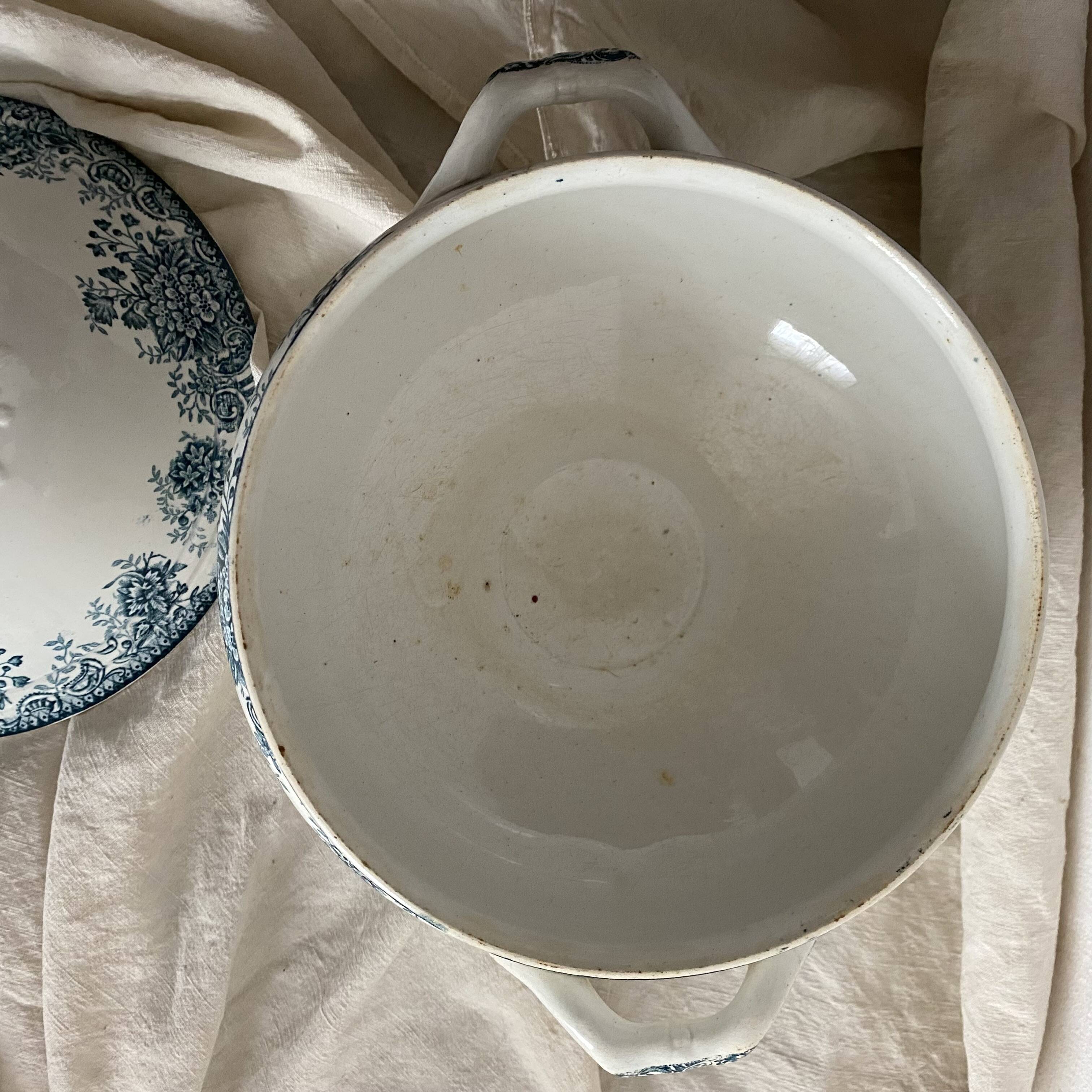 Ironware soup tureen "Printania" Ste Amandinoise