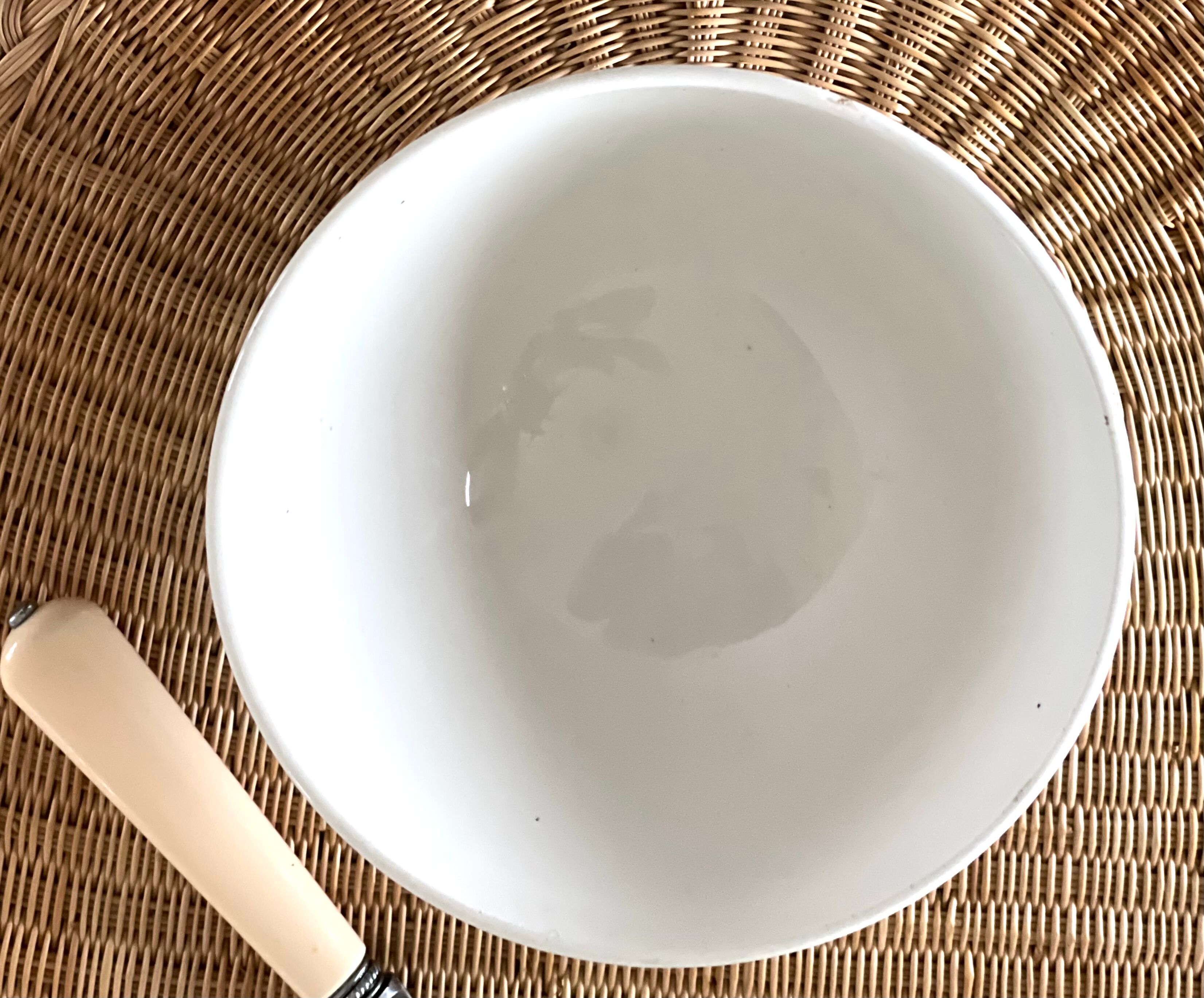 Earthenware bowl 1950