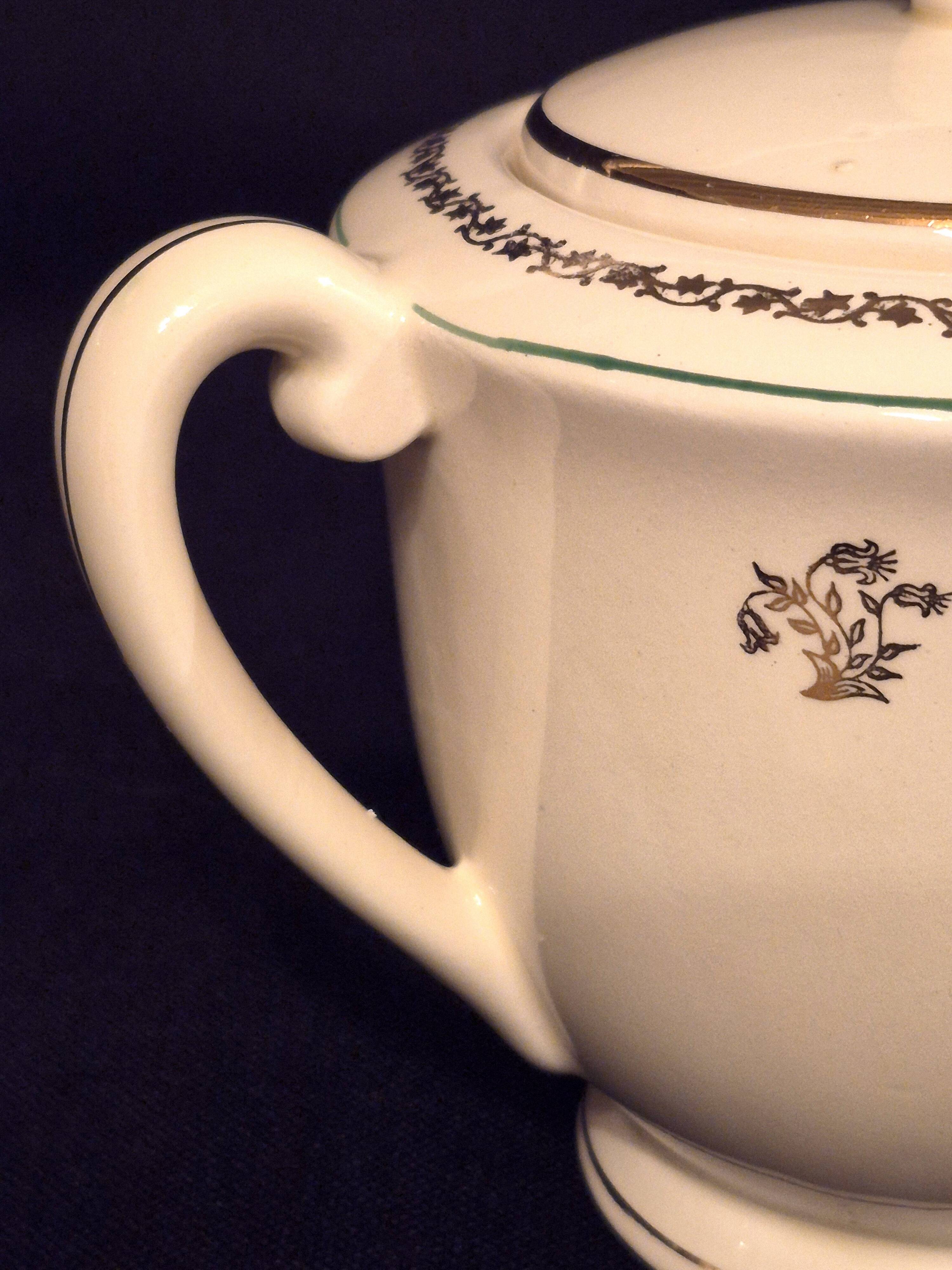 Antique sugar bowl, in Gien earthenware, Model Valence A040