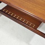 Teak metamorphic table