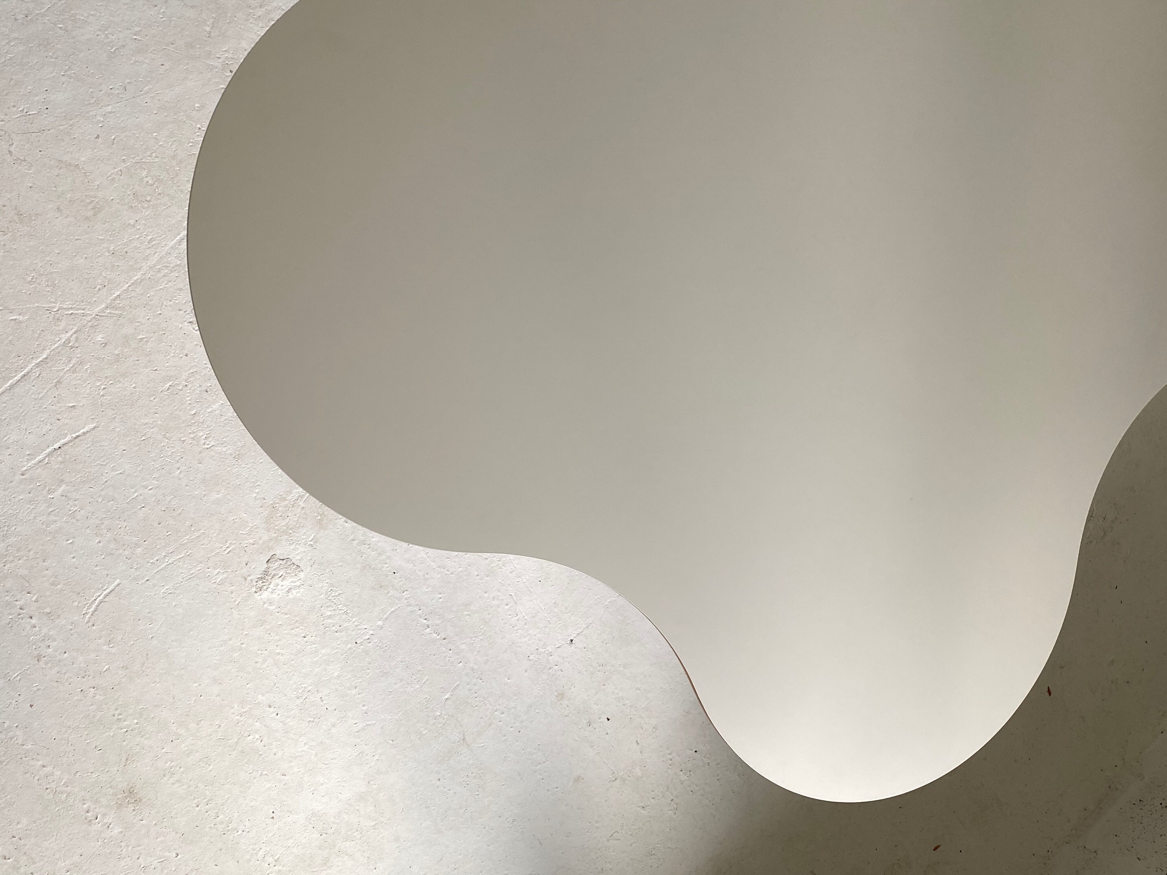 Vintage cloud table 1970