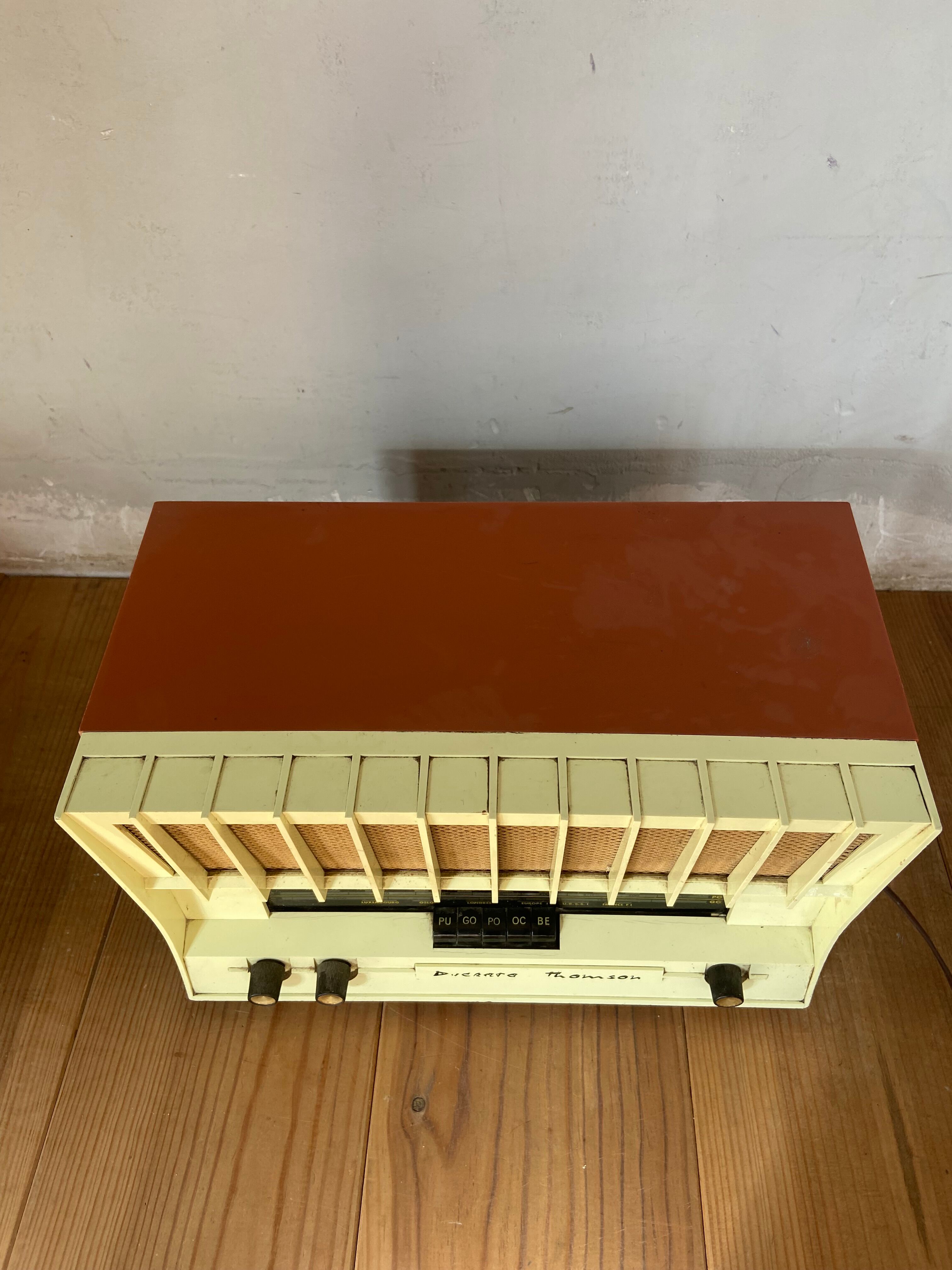 Vintage radio set Ducretet Thomson 50s