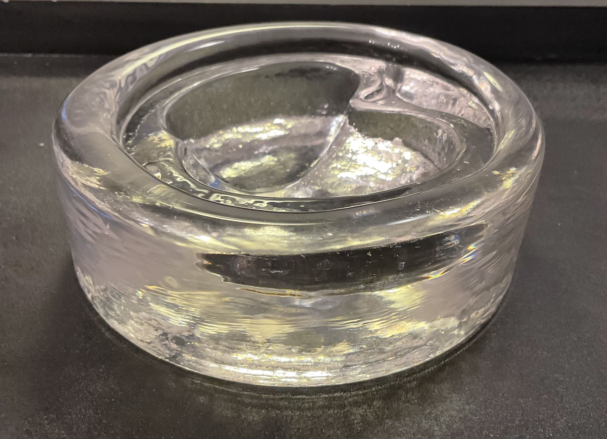 Vide poche vintage pomme en verre moulé