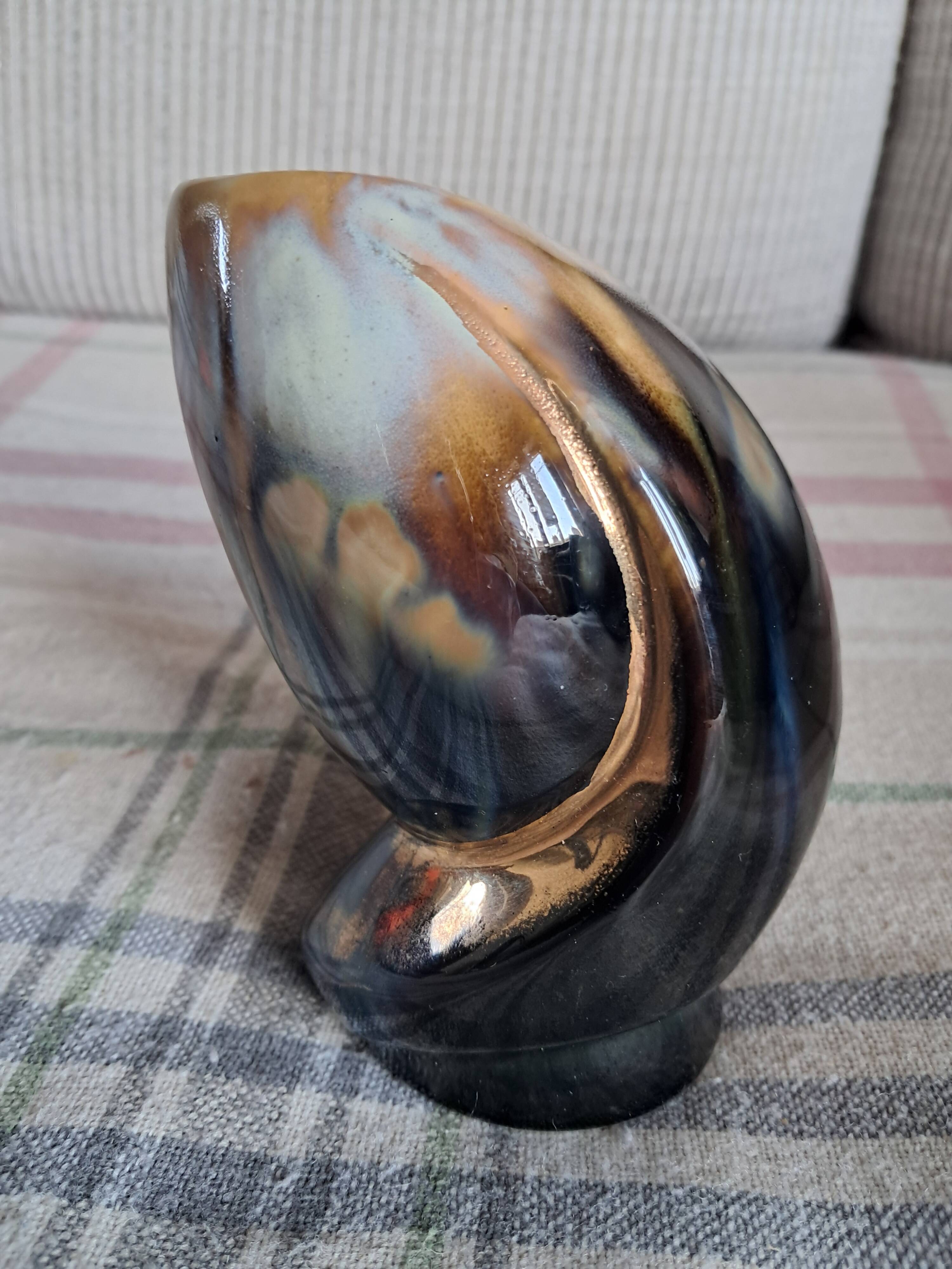 Vase vintage très original signé Vérigord