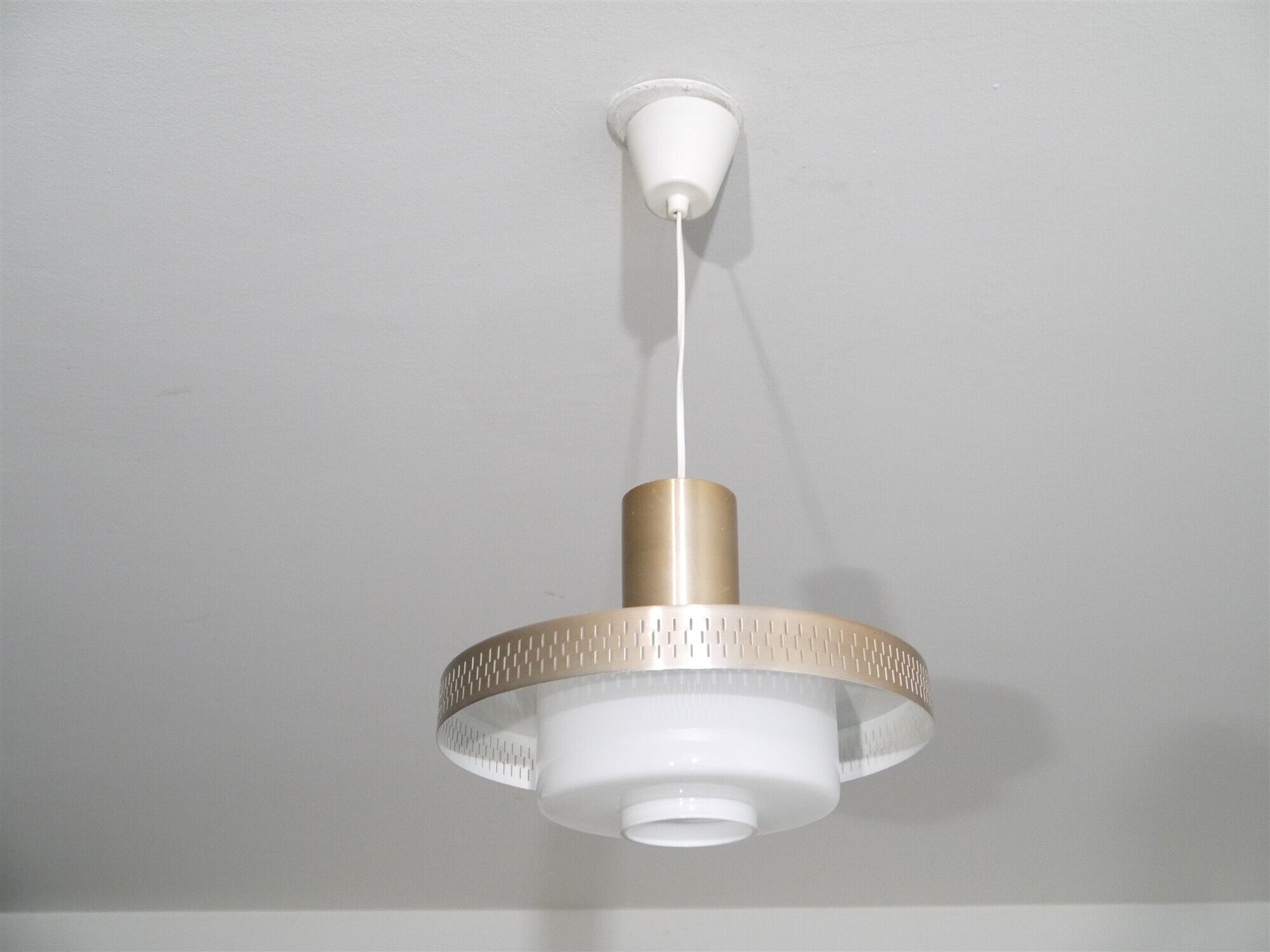Scandinavian hanging lamp