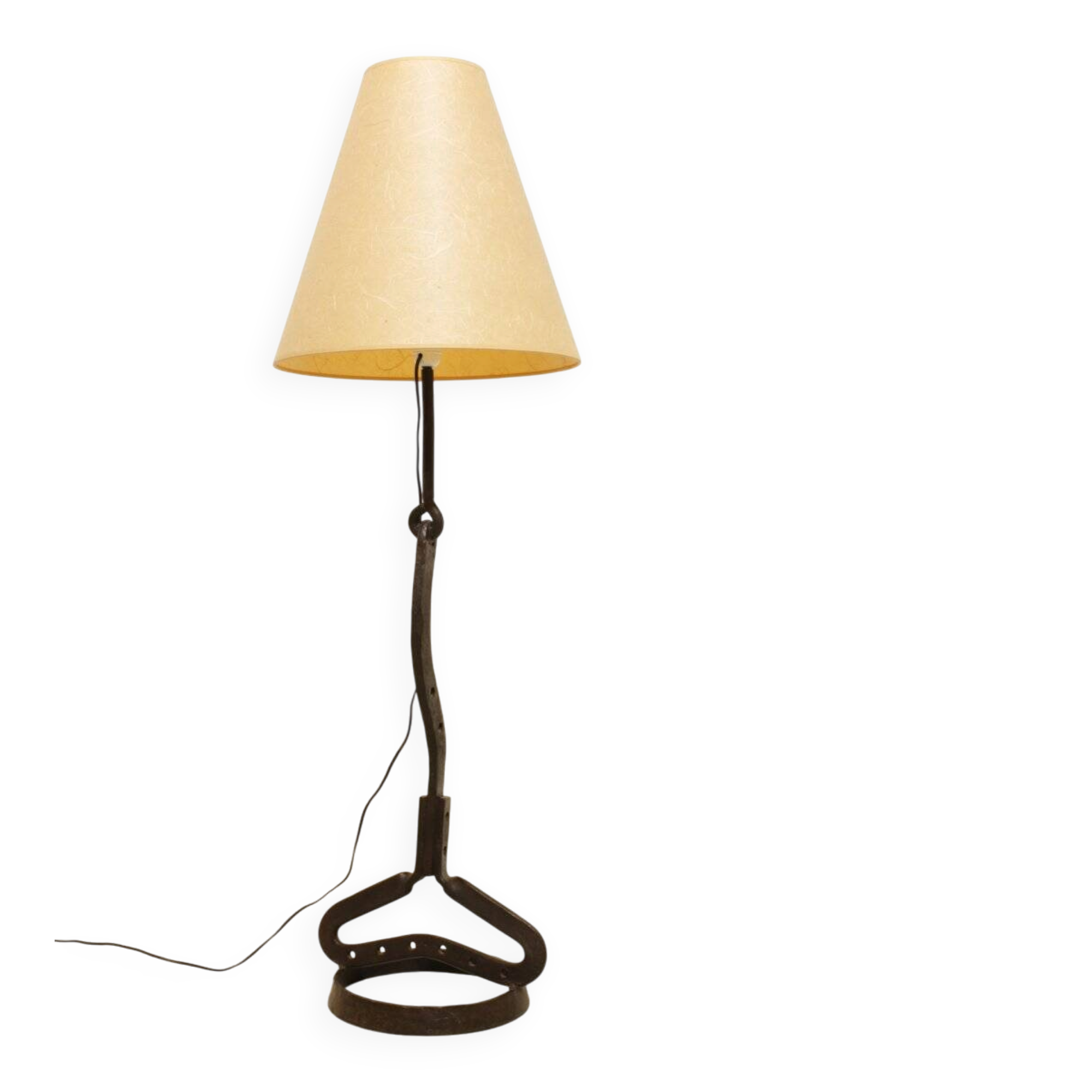 Lampadaire en fer forgé attribué à Léopold Gest