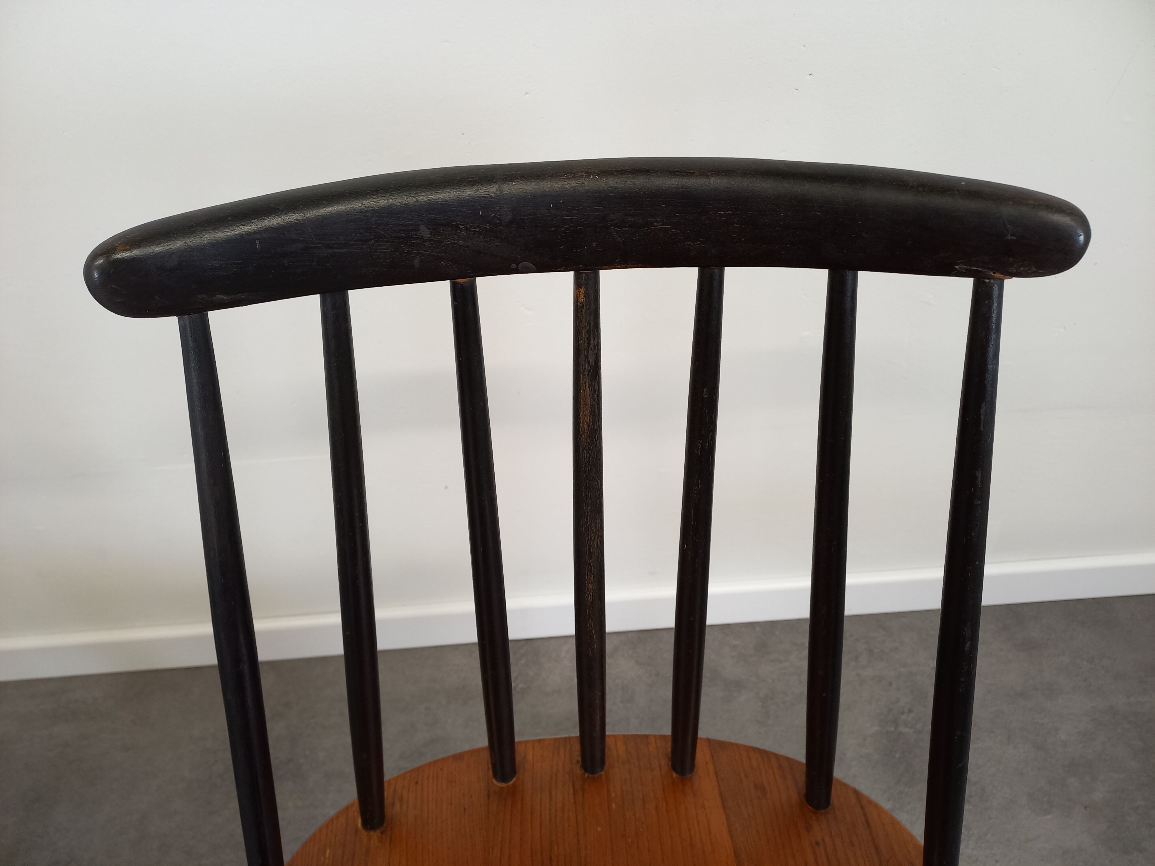 Pair of Scandinavian chairs