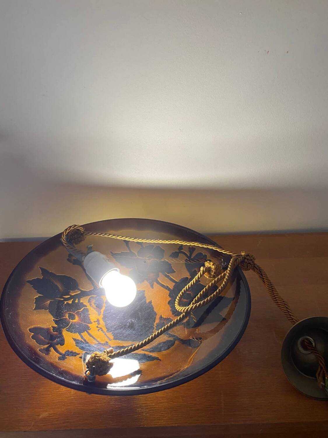 Art Nouveau 1-light basin pendant light signed by Vianne in glass paste