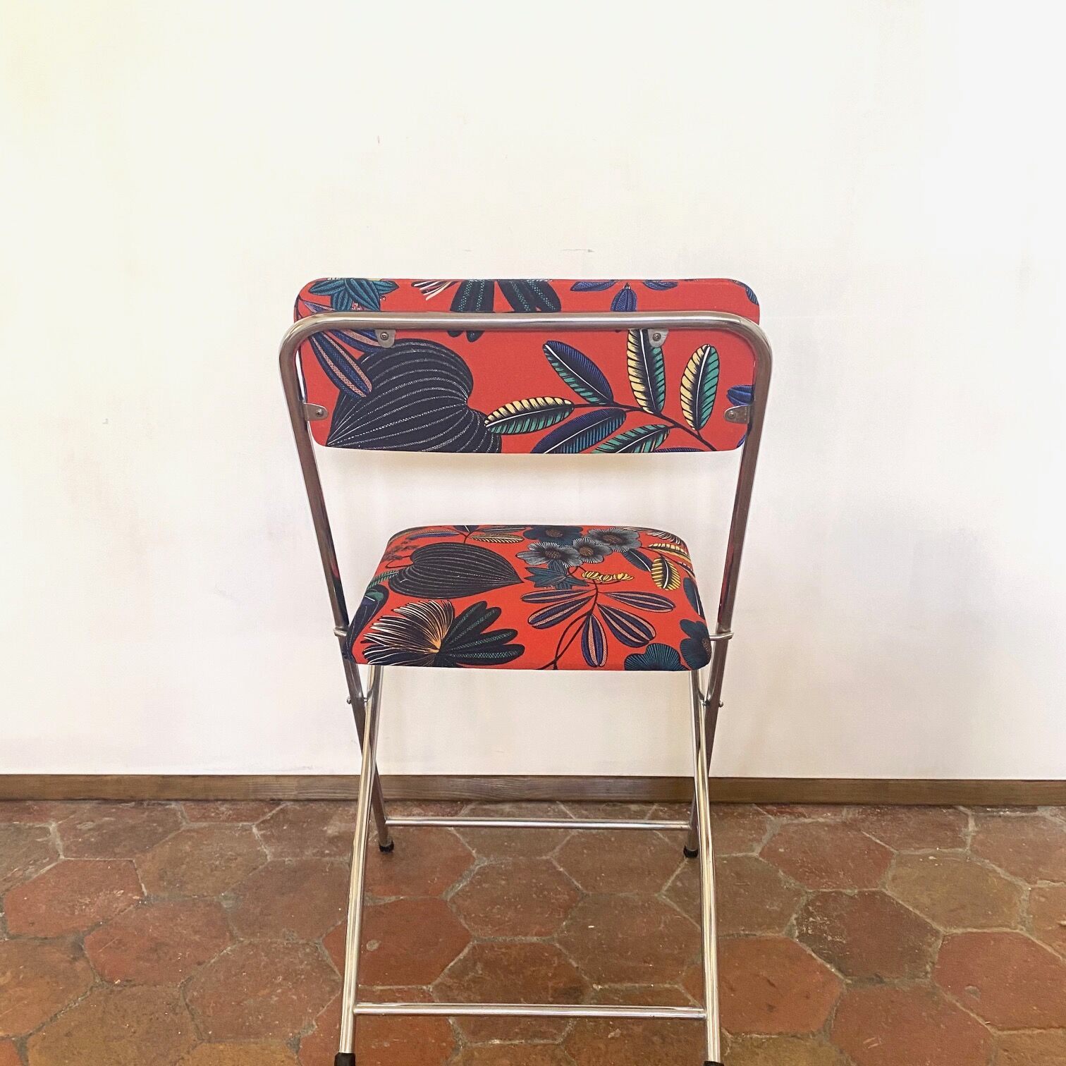 Vintage upcycling folding chair