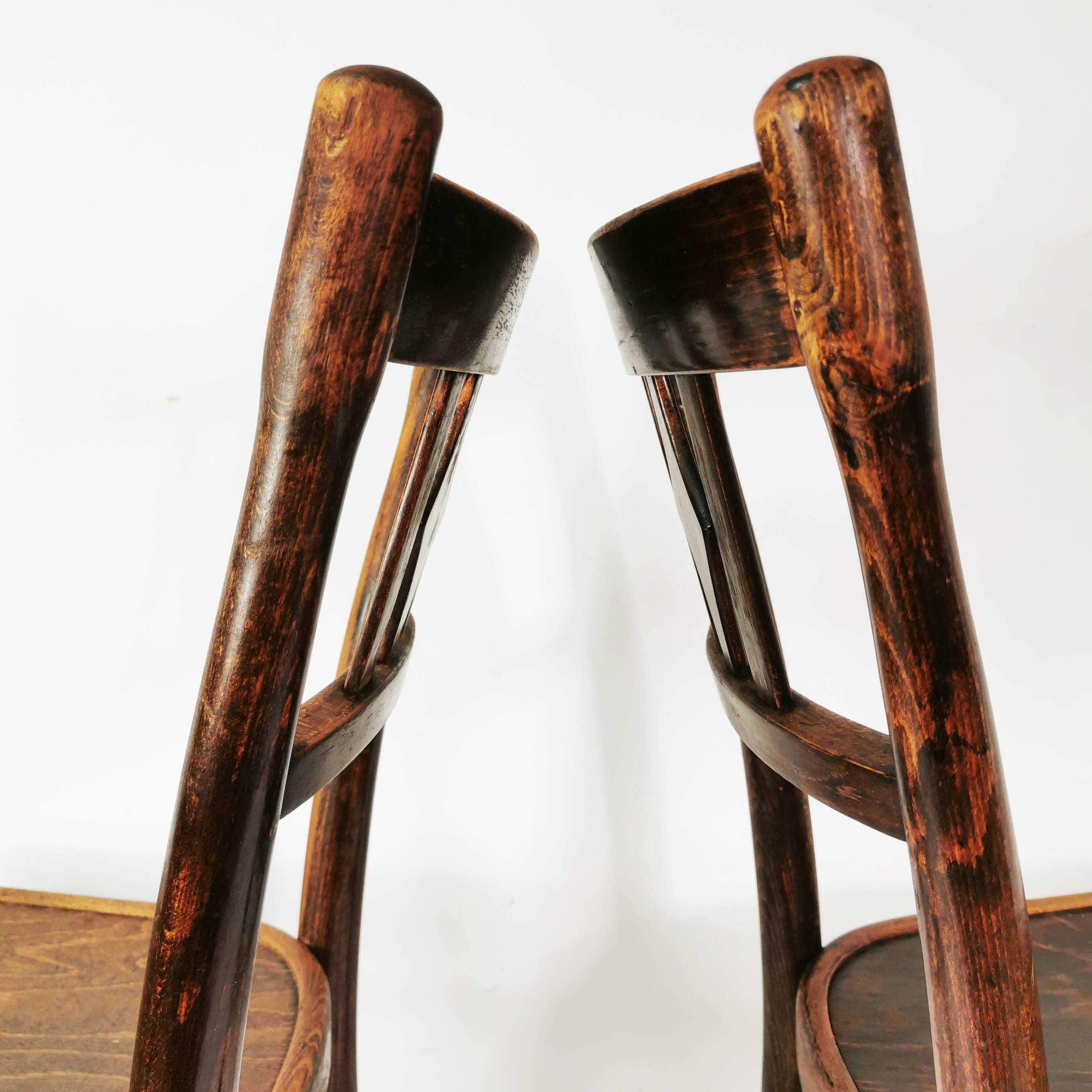 Pair of wooden Art Deco chairs, Thonet, Germany, 1930s.