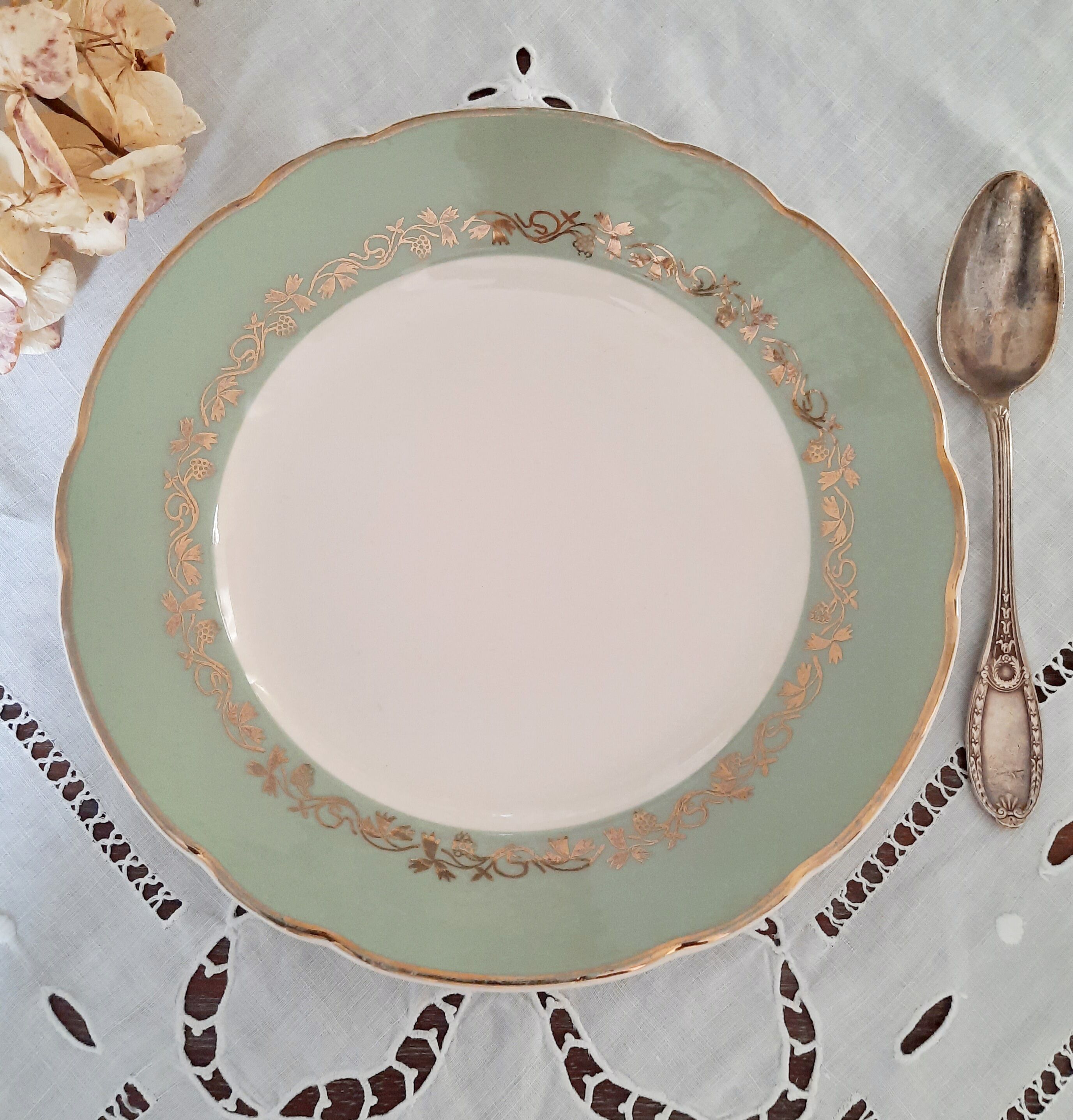 6 mismatched old dessert plates