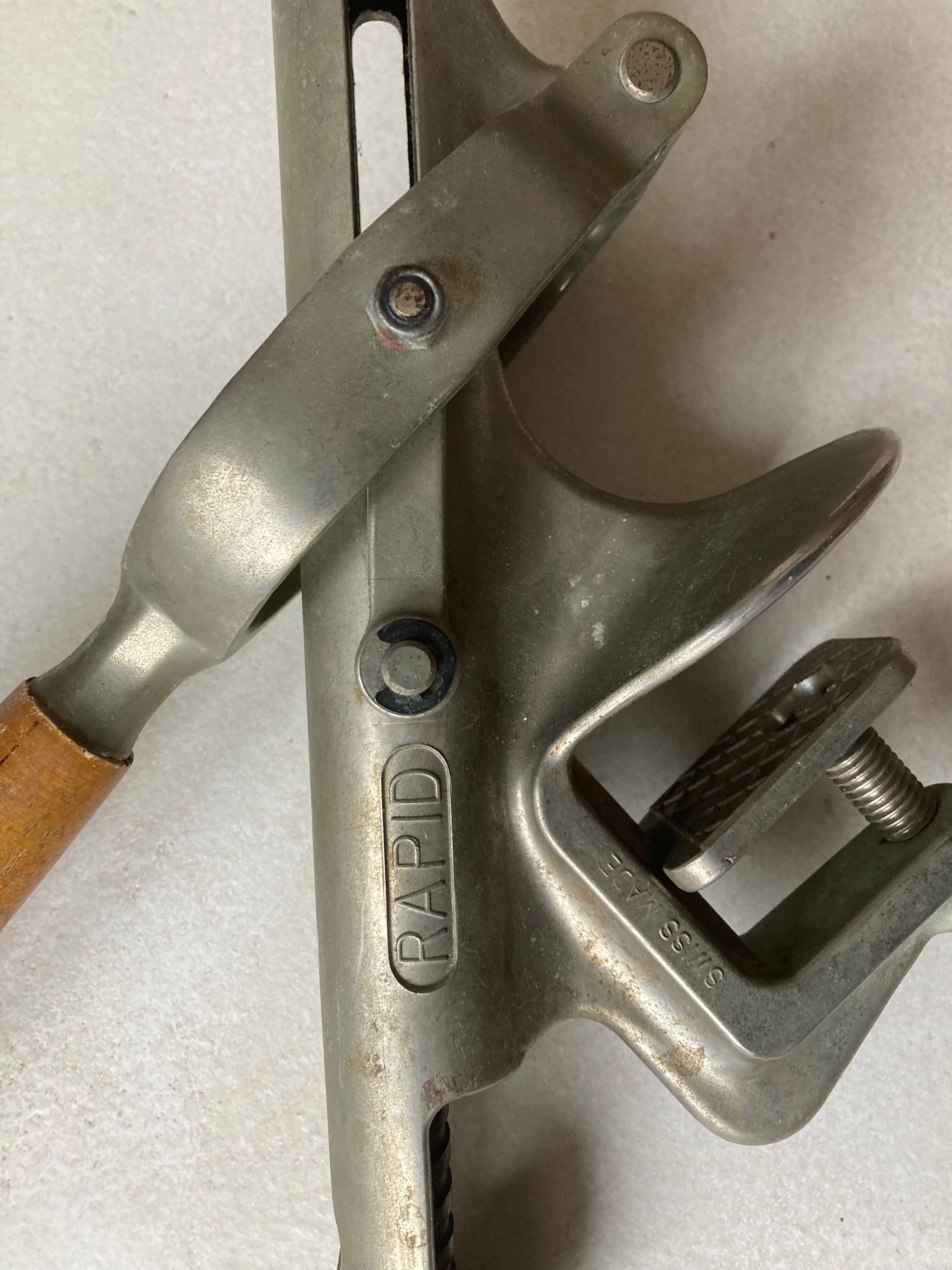 Countertop cork tire