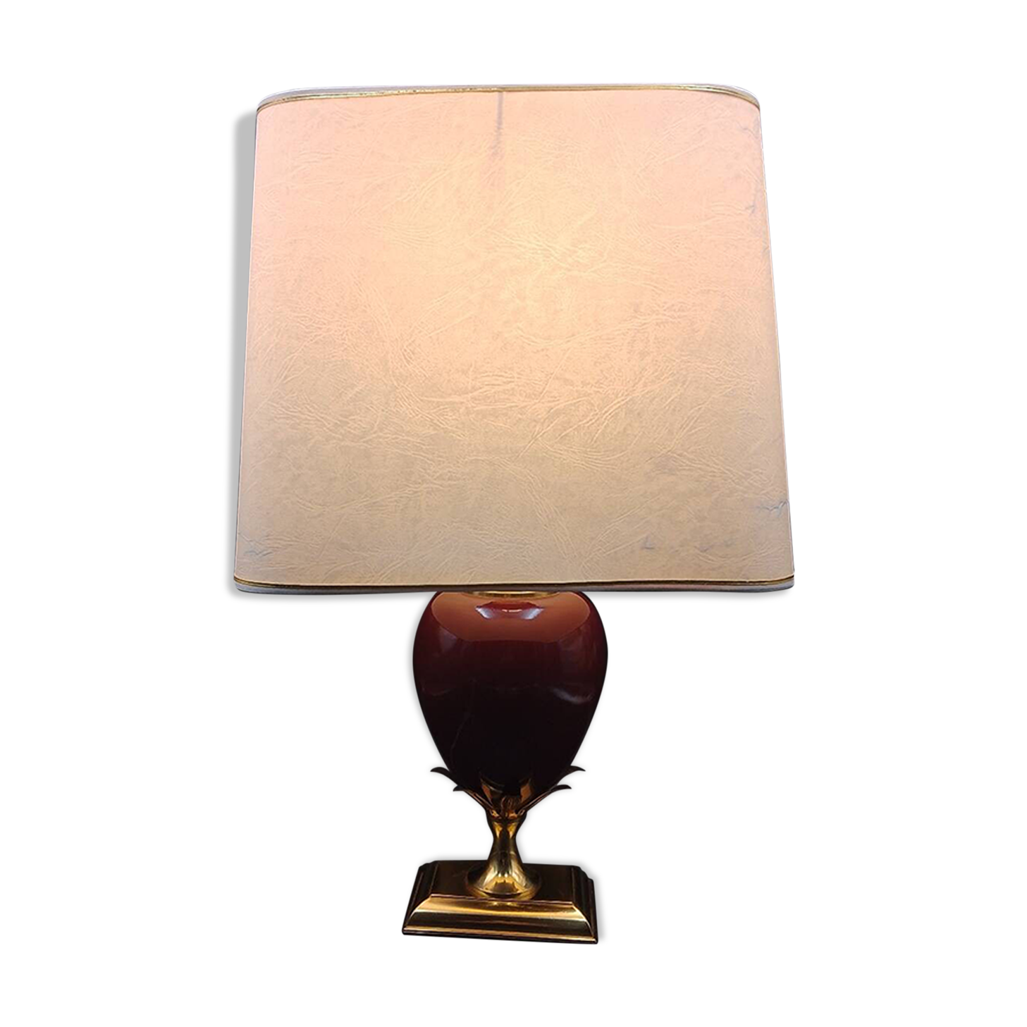 Beautiful Bordeaux Porcelain and Brass Lamp Le Dauphin Model Ançay Annanas