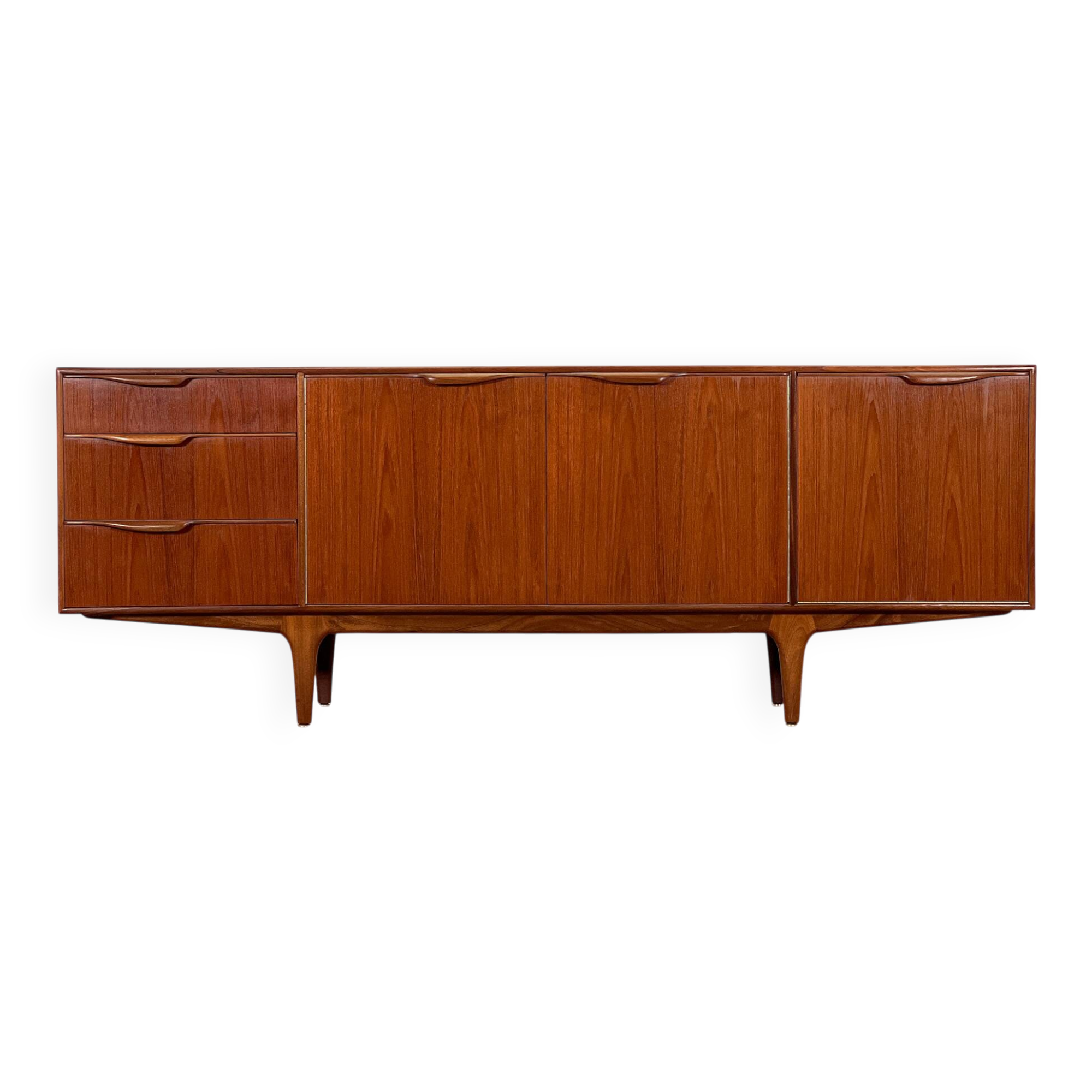 Mcintosh teak sideboard (Dunvegan Collection) 1960