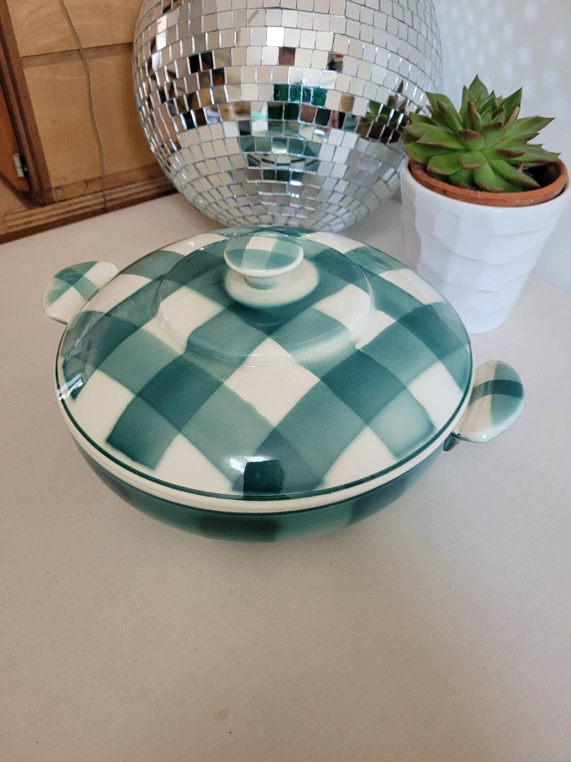 Soup tureen Faïencerie Nouvelle Givors France tiles