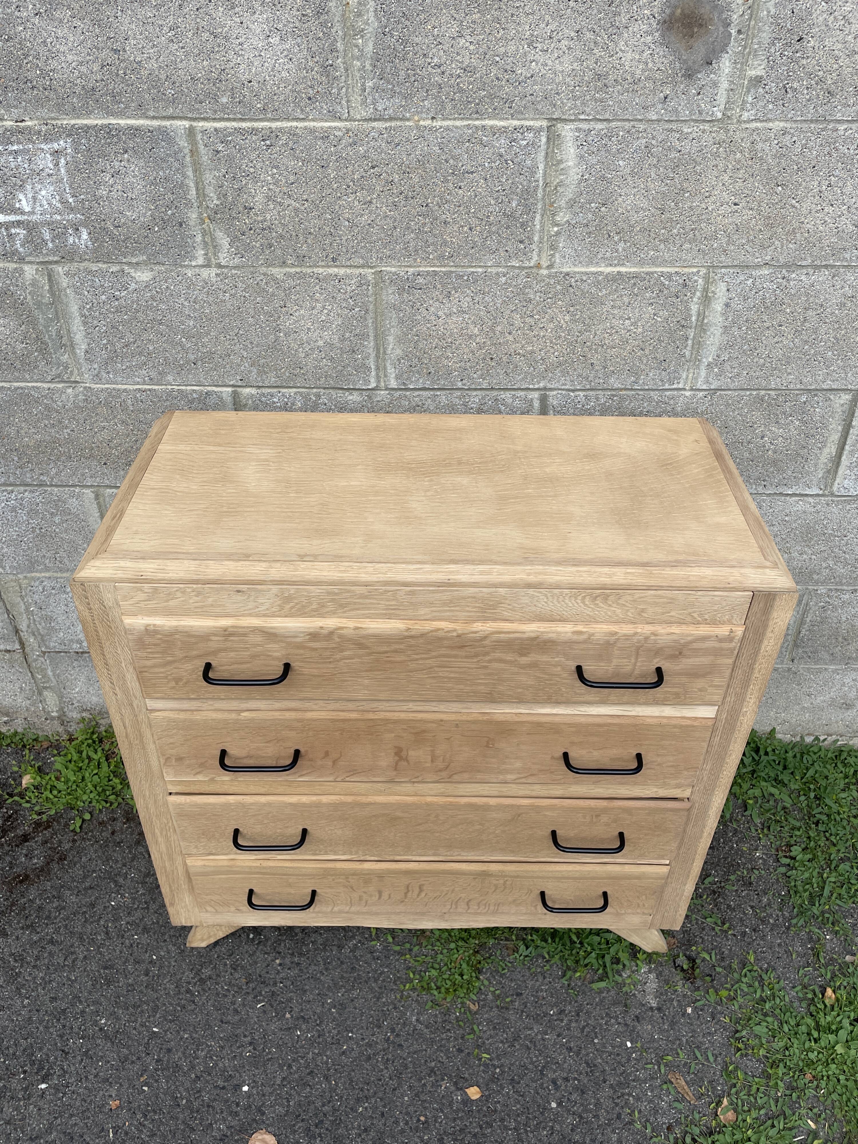 Old dresser restyled