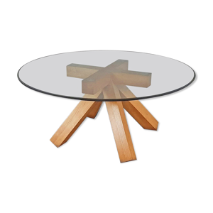 Table à manger en noyer